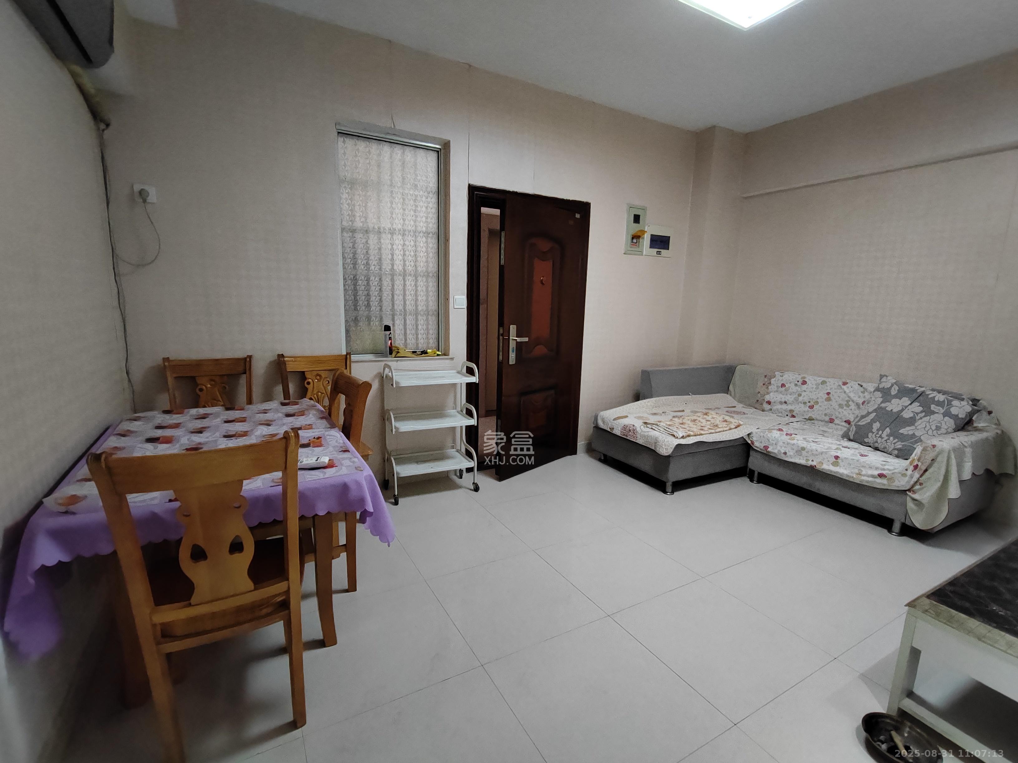 锦绣世纪  2室1厅1卫    2300.0元/月室内图