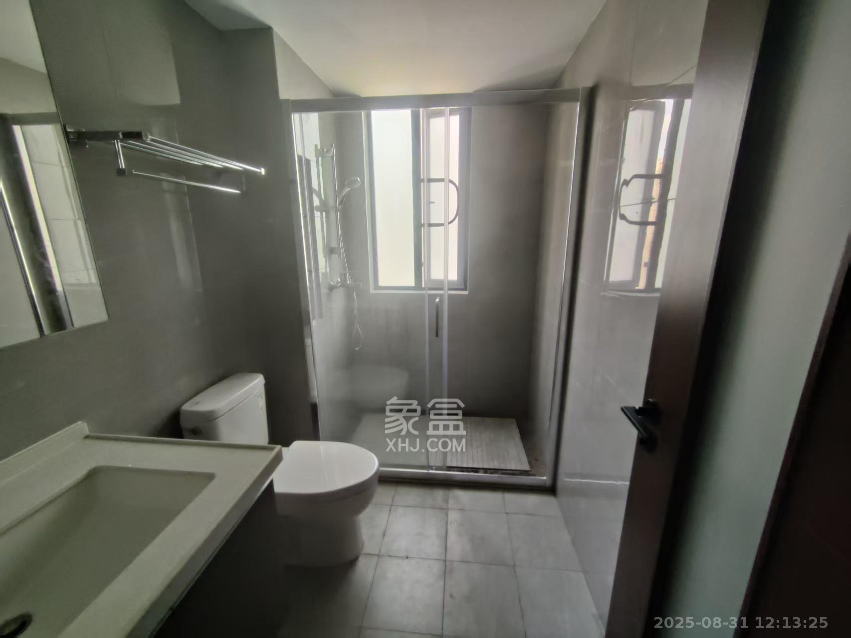 绿地长沙城际空间站(柏仕佳苑) 1室0厅0卫 3200.0元/月 绿地长沙城际空间站(柏仕佳苑) 1室0厅0卫 3200.0元/月室内图