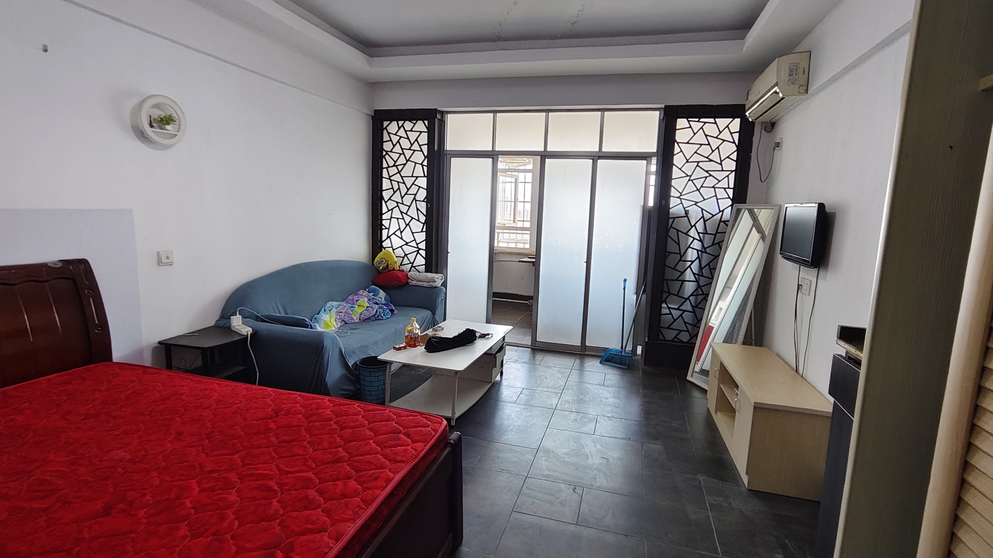 滨江财富中心 1室1厅1卫 700.0元/月 滨江财富中心 1室1厅1卫 700.0元/月室内图