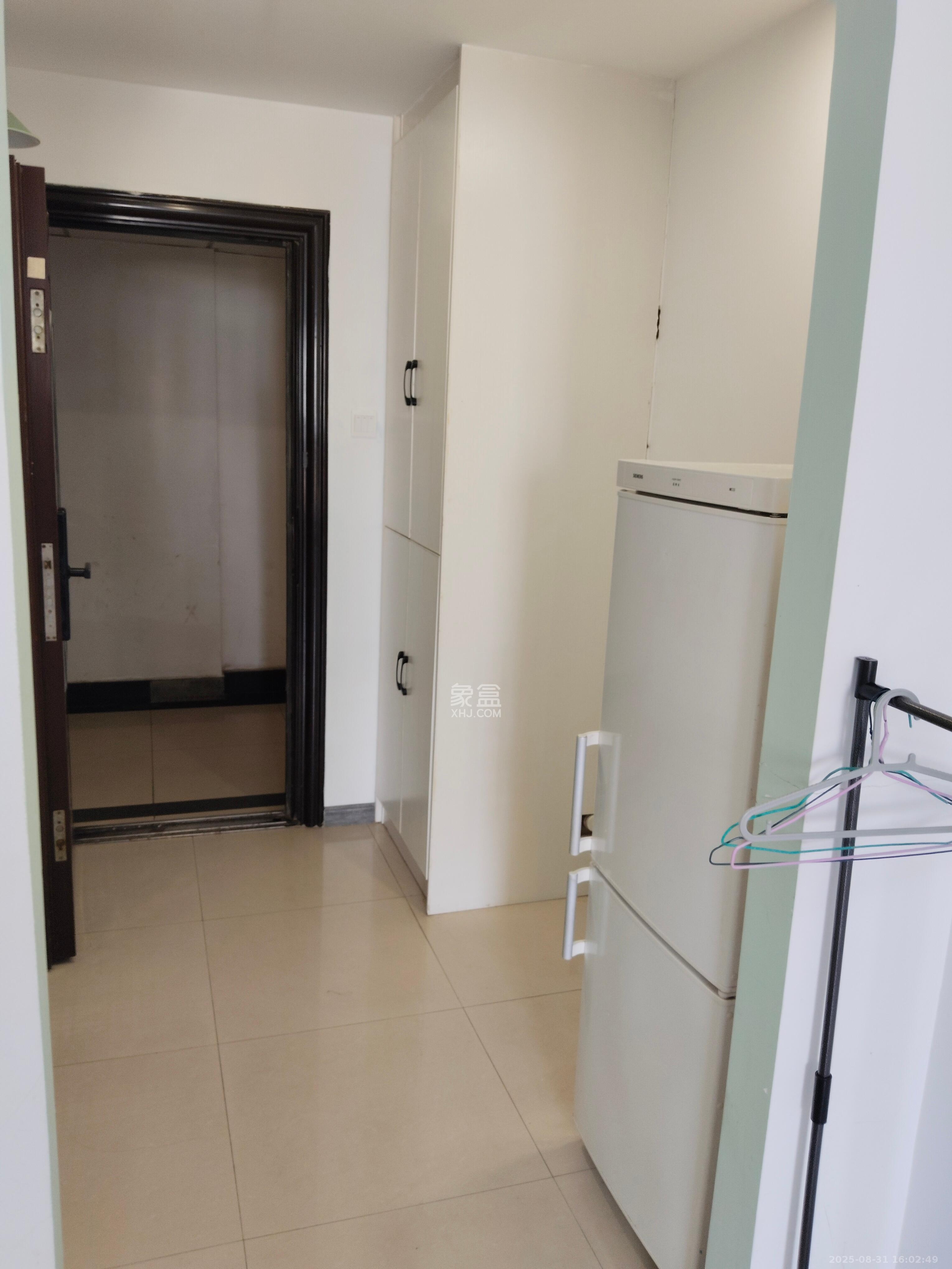 七彩丽都 1室1厅1卫 1800.0元/月 七彩丽都 1室1厅1卫 1800.0元/月室内图