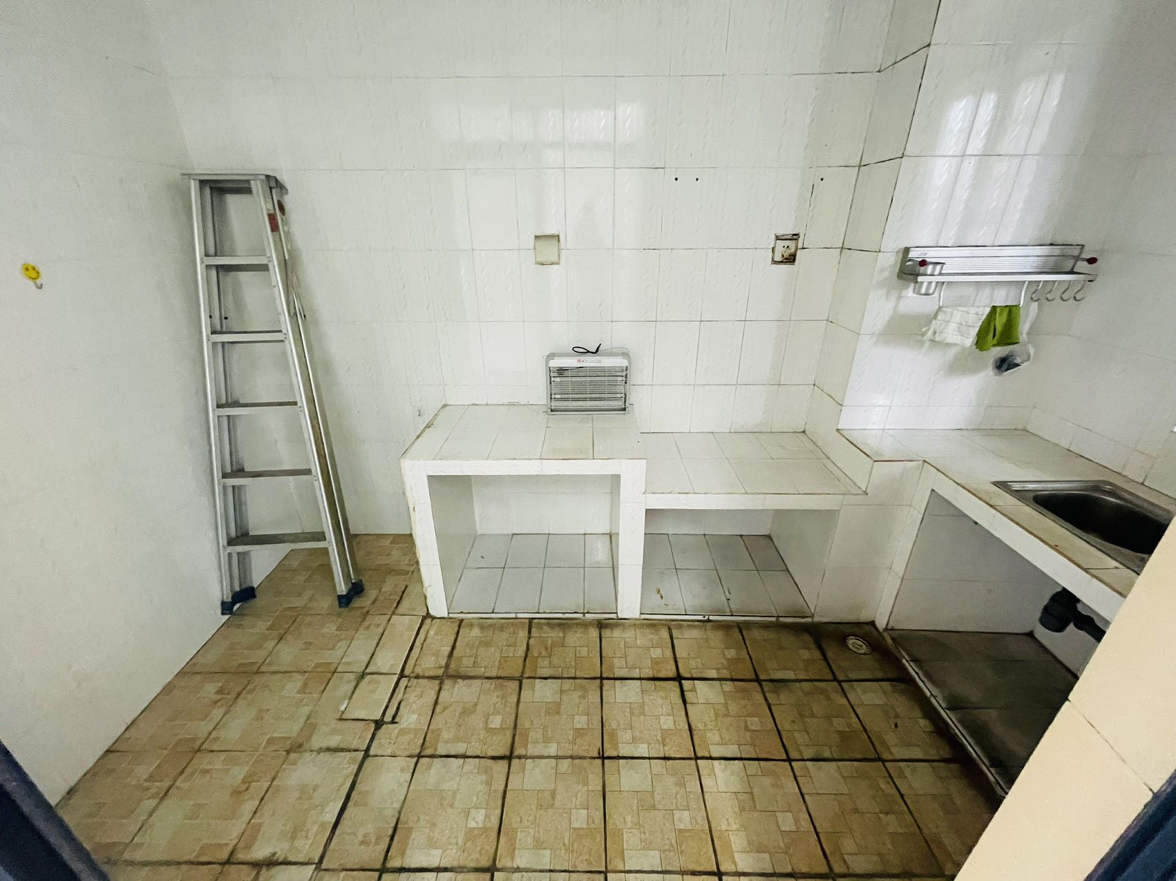 金龙城市广场二期  2室1厅1卫    2800.0元/月 金龙城市广场二期  2室1厅1卫    2800.0元/月室内图