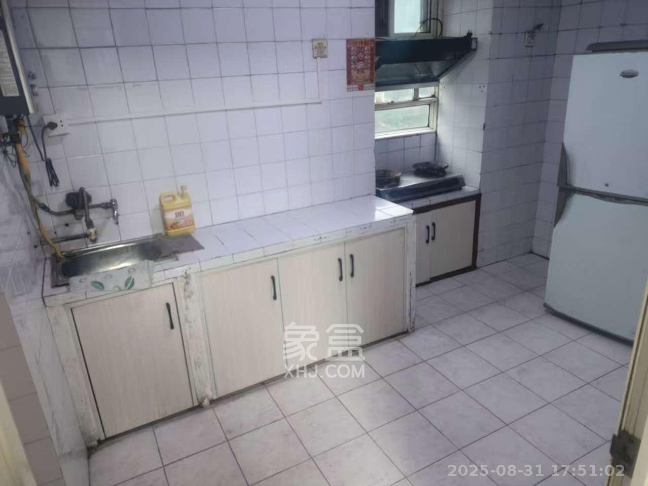 化工运输车队宿舍  2室1厅1卫    1500.0元/月室内图