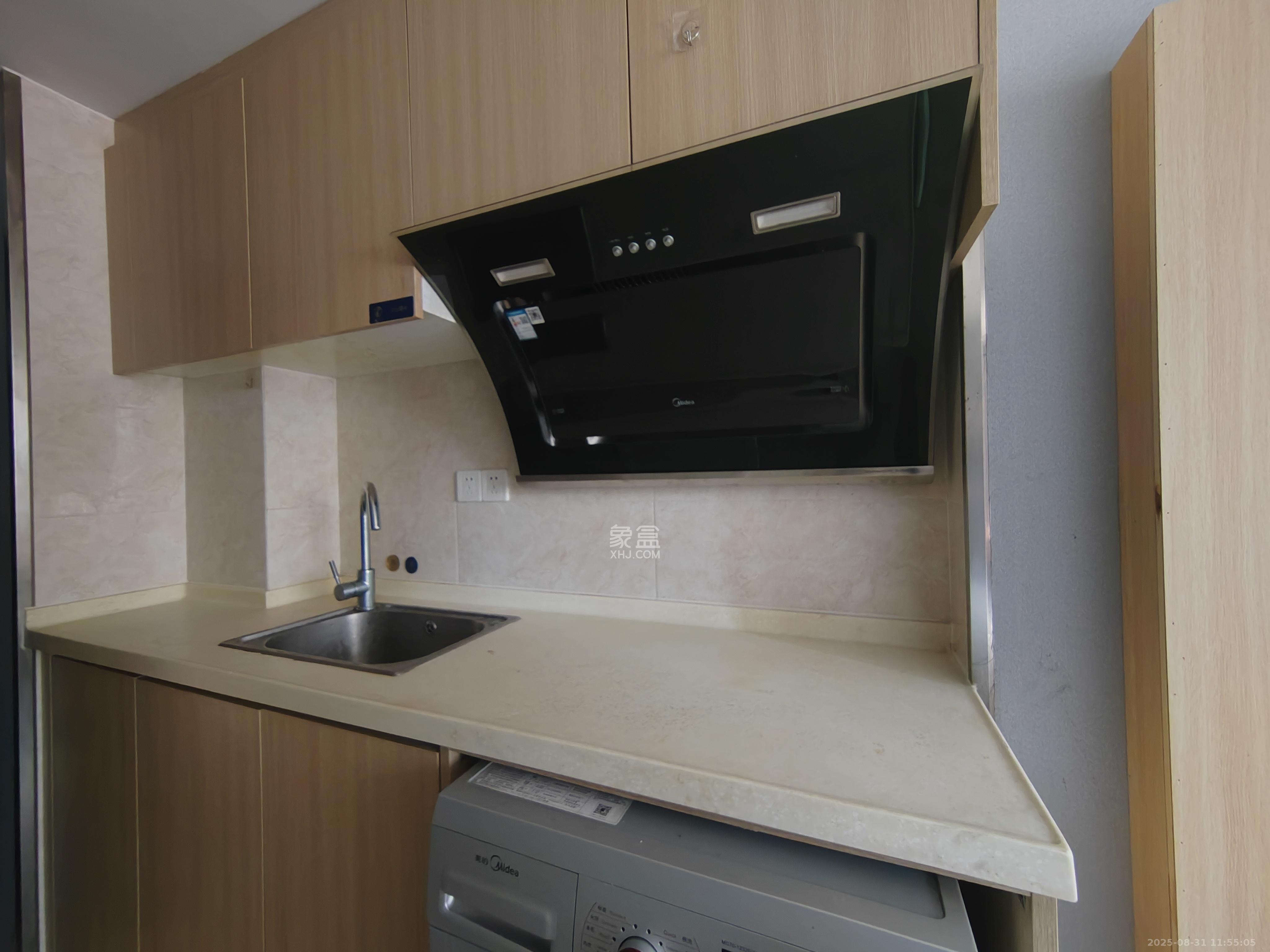 协信星澜汇  1室0厅0卫    1500.0元/月室内图