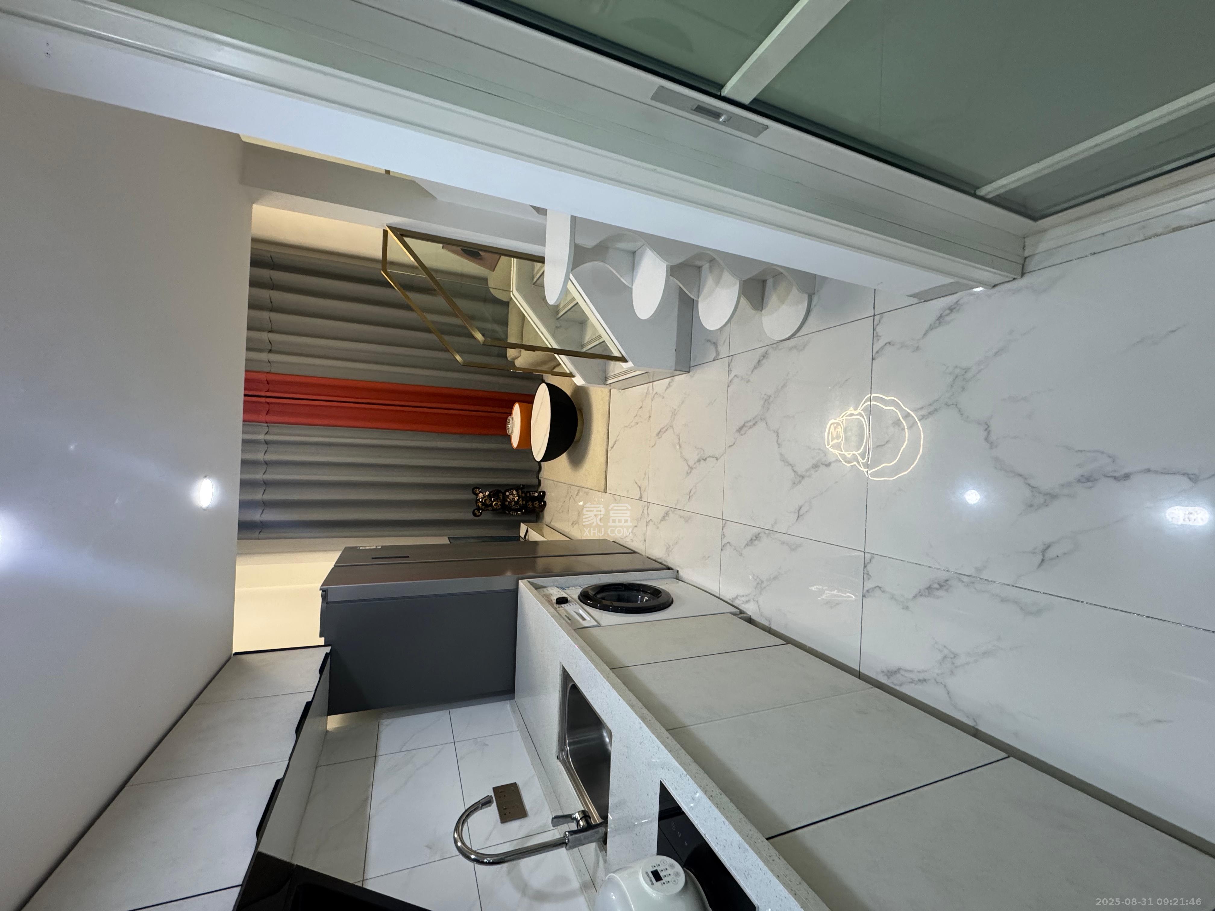 芙蓉万国城MOMA(卓越汇富苑)  1室1厅1卫    1900.0元/月 芙蓉万国城MOMA(卓越汇富苑)  1室1厅1卫    1900.0元/月室内图1