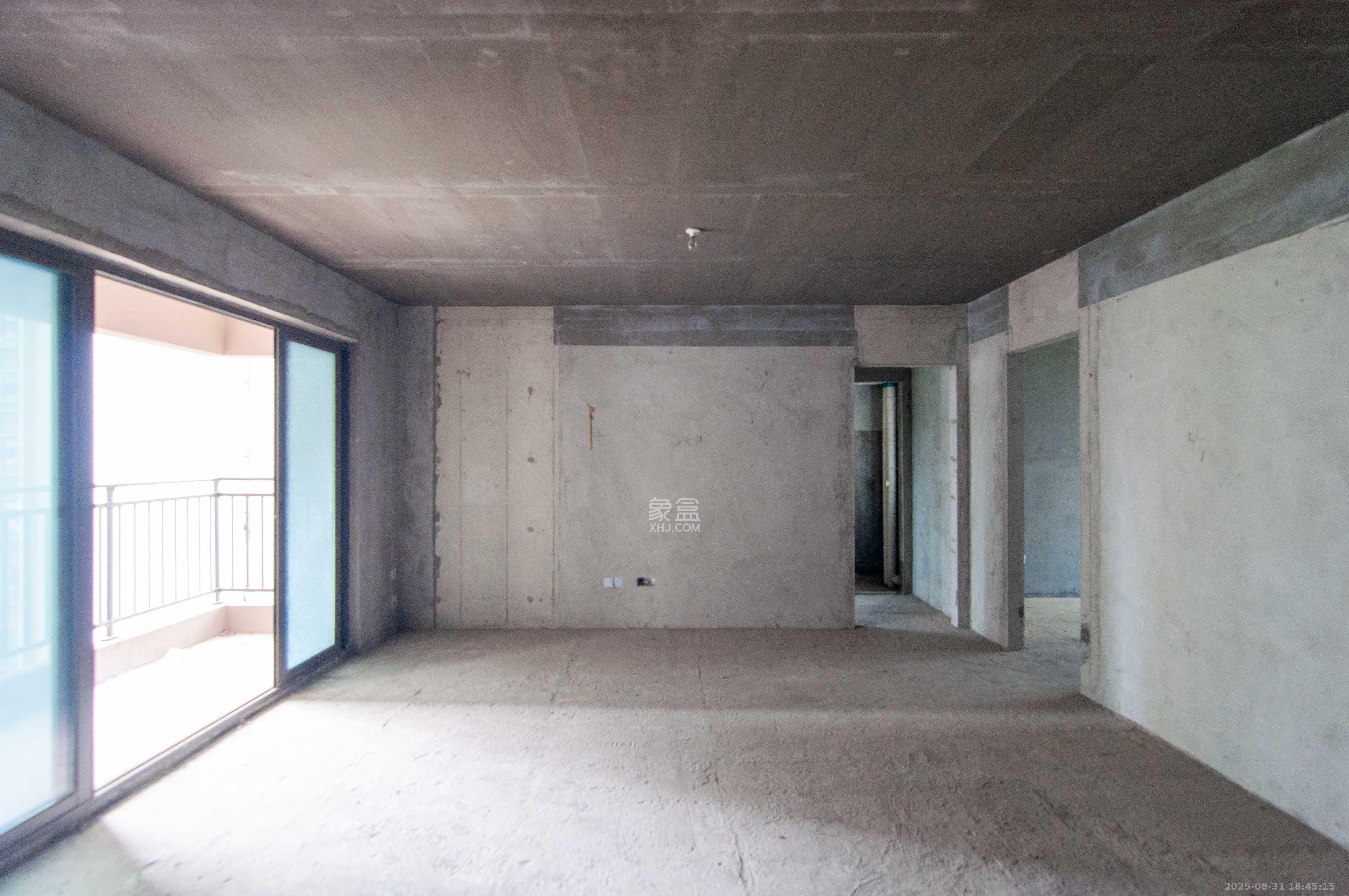 佳兆业云顶梅溪湖（佳兆业梅溪荟）  4室2厅1卫    160.0万