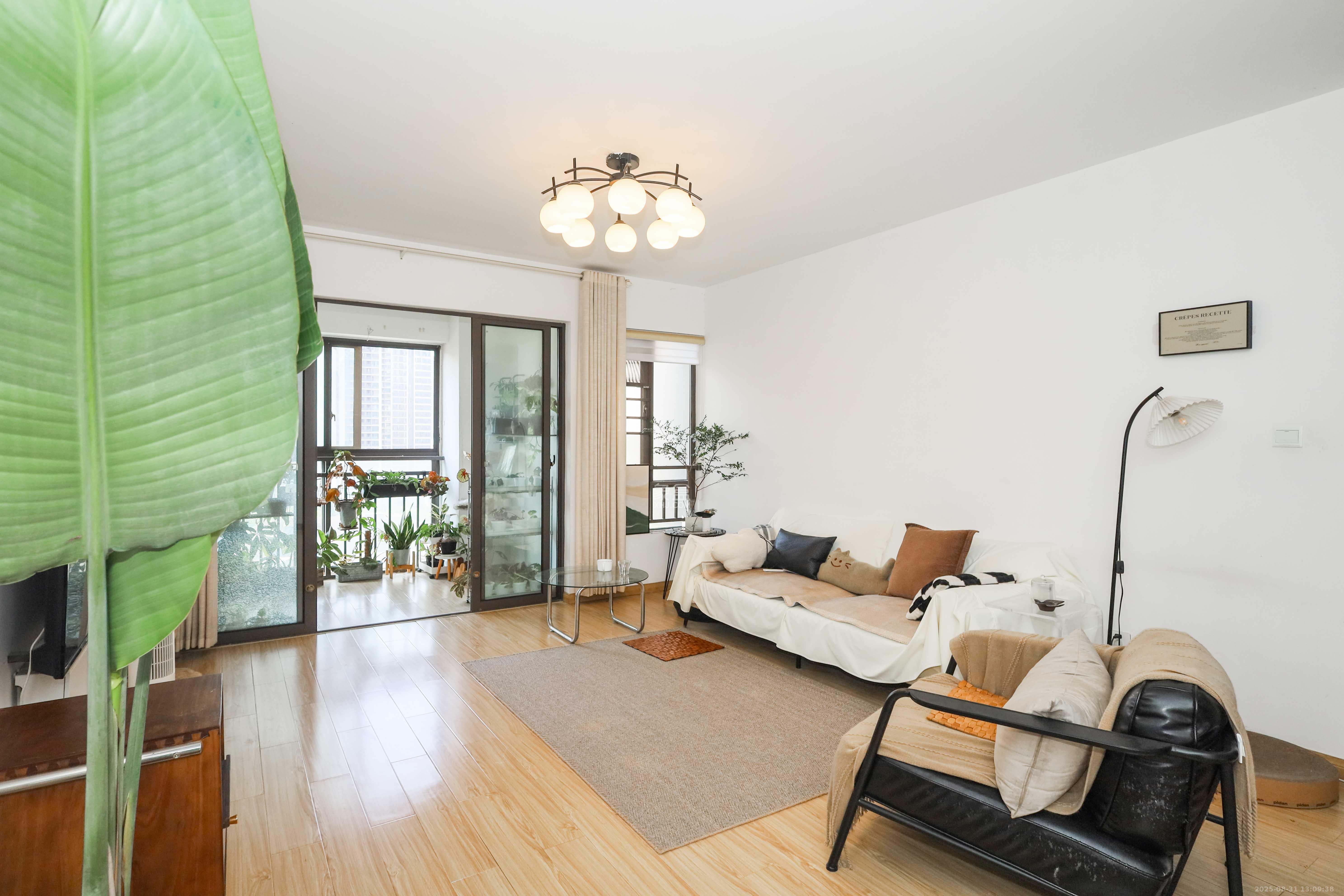 旭辉御府 3室2厅2卫 120.0万 旭辉御府 3室2厅2卫 120.0万客厅