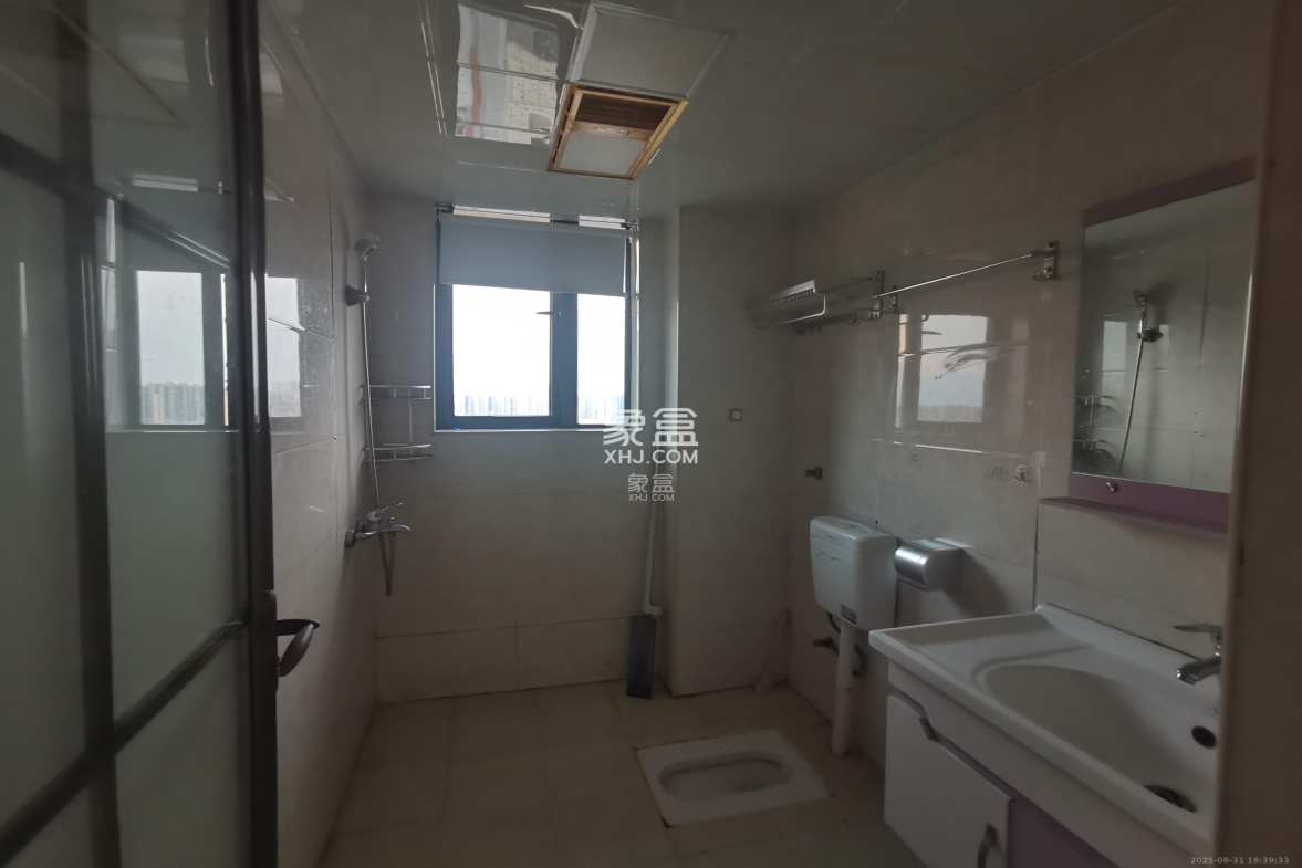 武广美誉 3室2厅1卫 2200.0元/月 武广美誉 3室2厅1卫 2200.0元/月室内图