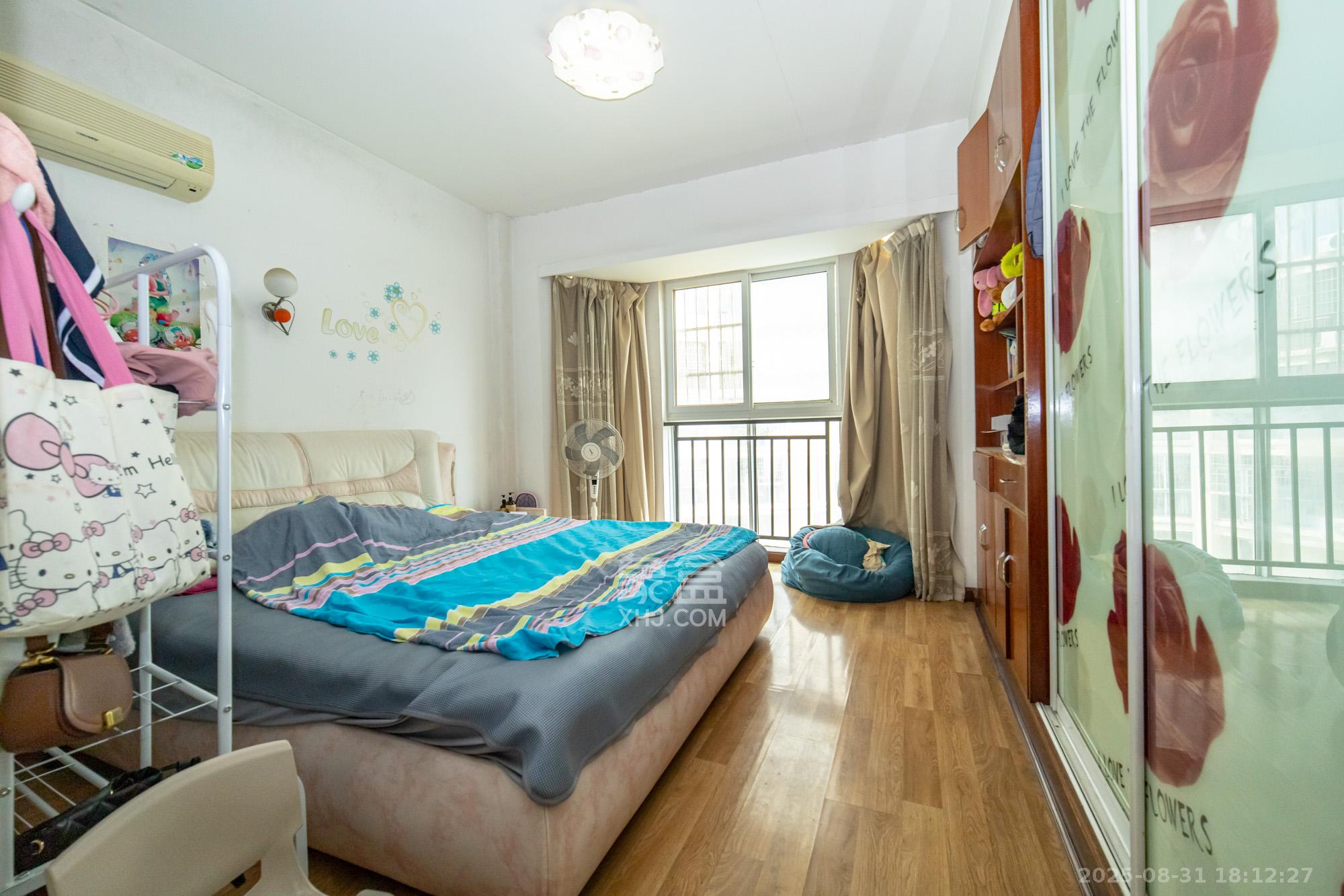 幸福洋房 3室2厅2卫 59.8万 幸福洋房 3室2厅2卫 59.8万卧室