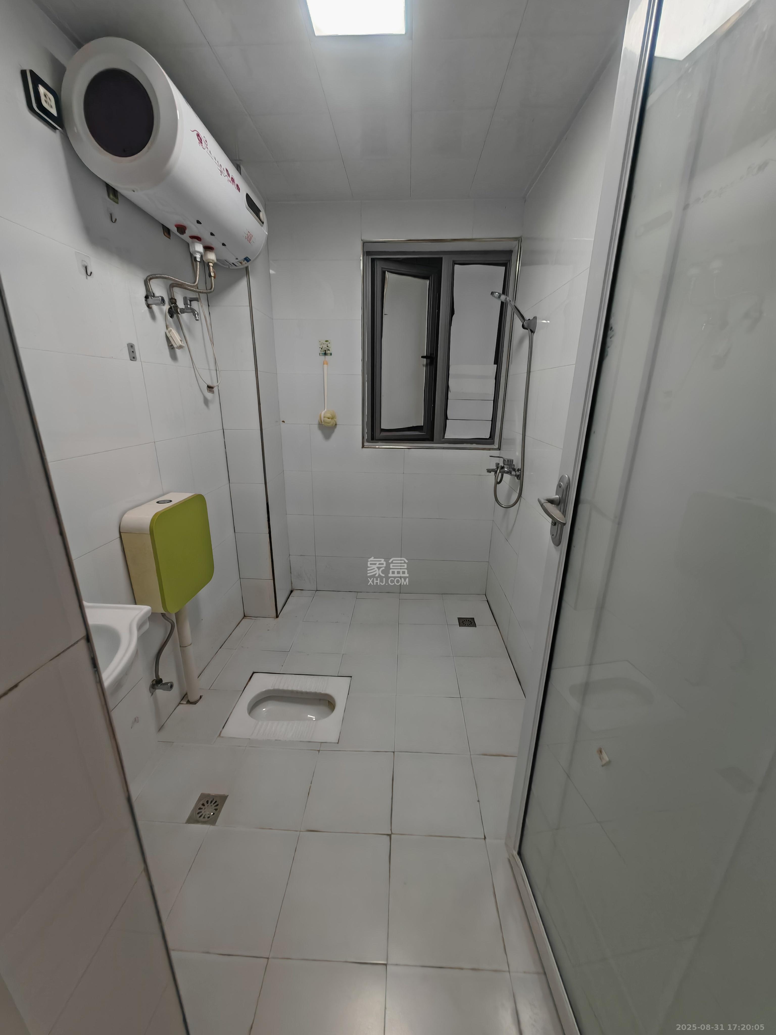 八方小区B区 3室2厅2卫 3000.0元/月 八方小区B区 3室2厅2卫 3000.0元/月室内图