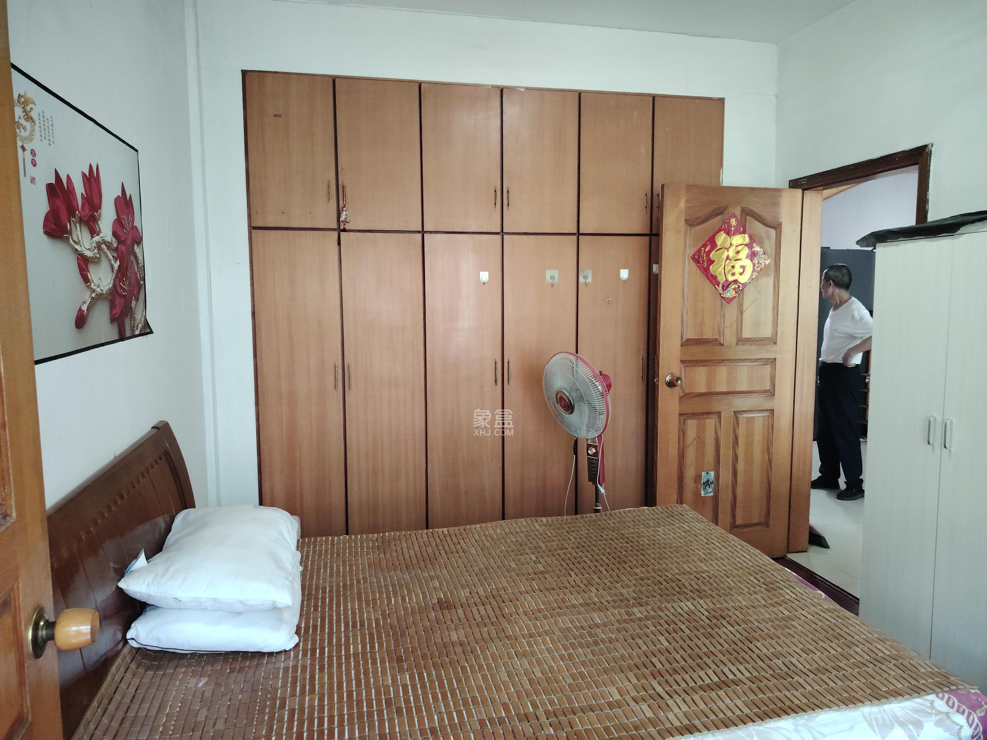 扬帆小区  2室2厅1卫   2000.00元/月室内图