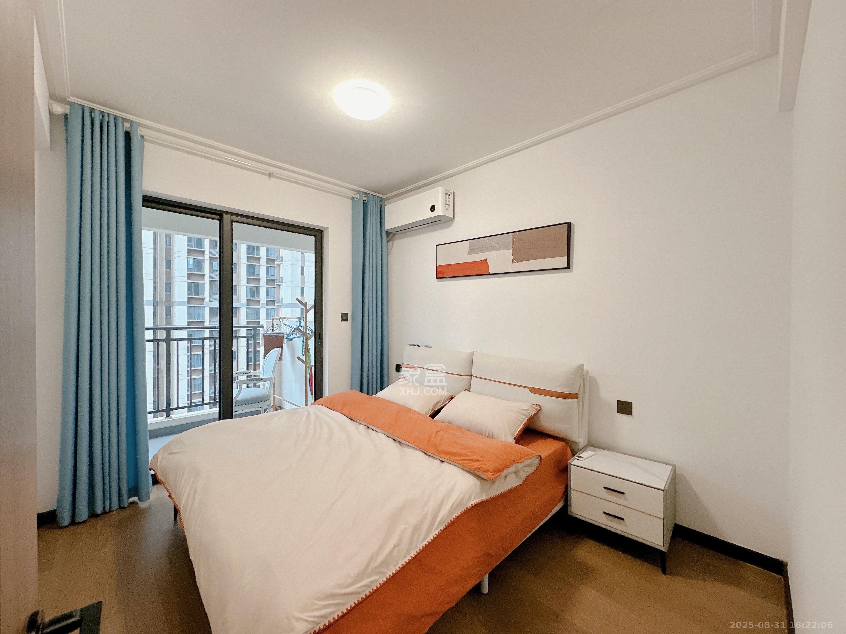 卓越中寰 3室2厅2卫 4380.0元/月 卓越中寰 3室2厅2卫 4380.0元/月室内图