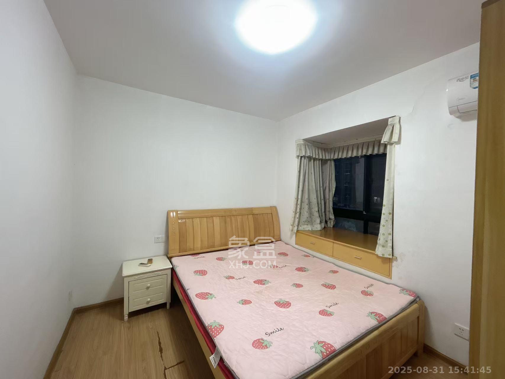 东玺门  2室2厅1卫   2400.00元/月室内图