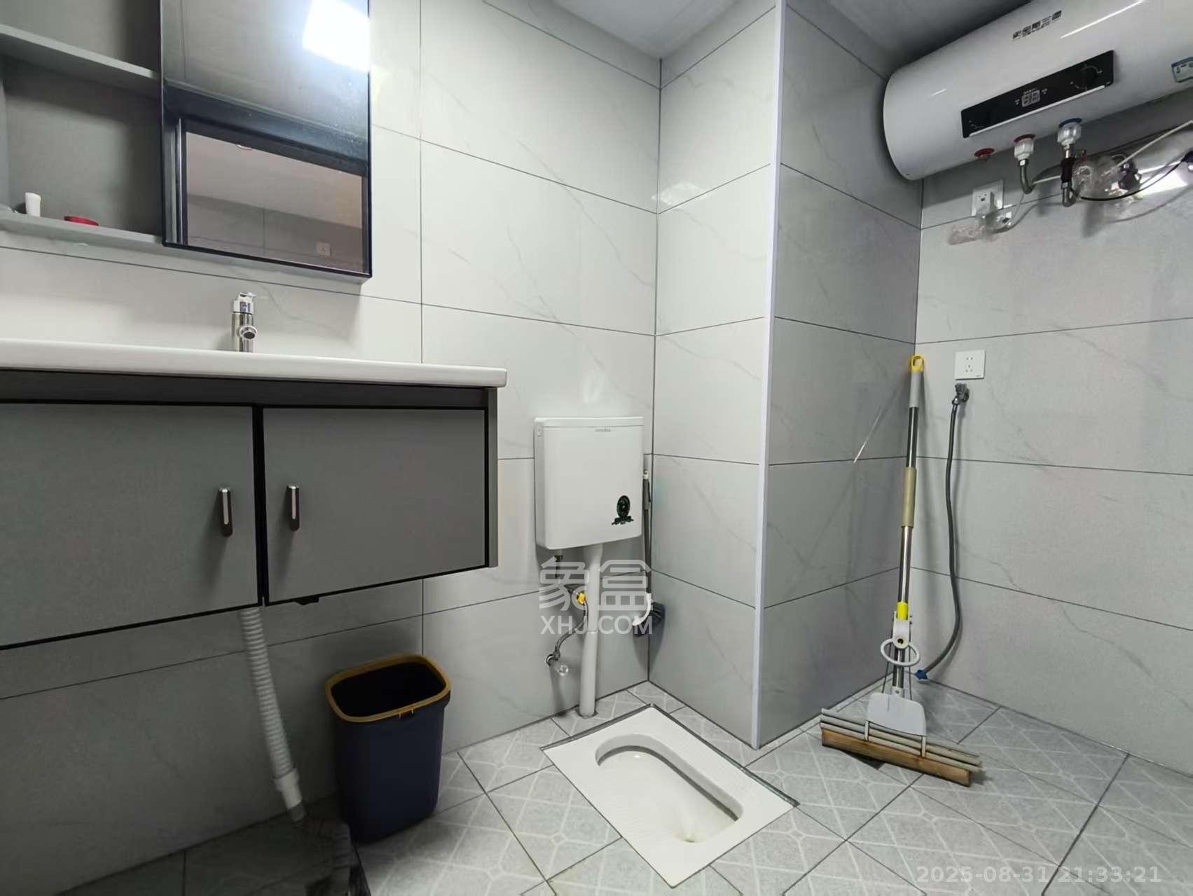 大都汇二环天际  1室1厅1卫    1500.0元/月 大都汇二环天际  1室1厅1卫    1500.0元/月室内图