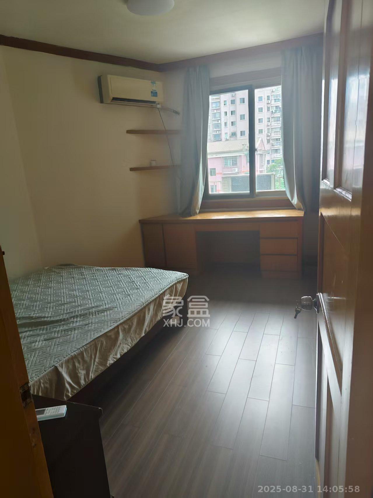 涂家冲社区(涂新小区、农商银行宿舍) 2室2厅1卫 1800.0元/月 涂家冲社区(涂新小区、农商银行宿舍) 2室2厅1卫 1800.0元/月室内图