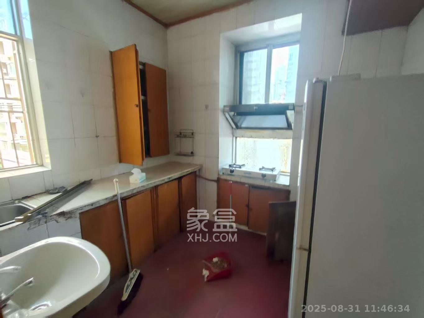 红旗区四片 2室1厅1卫 1400.0元/月 红旗区四片 2室1厅1卫 1400.0元/月室内图