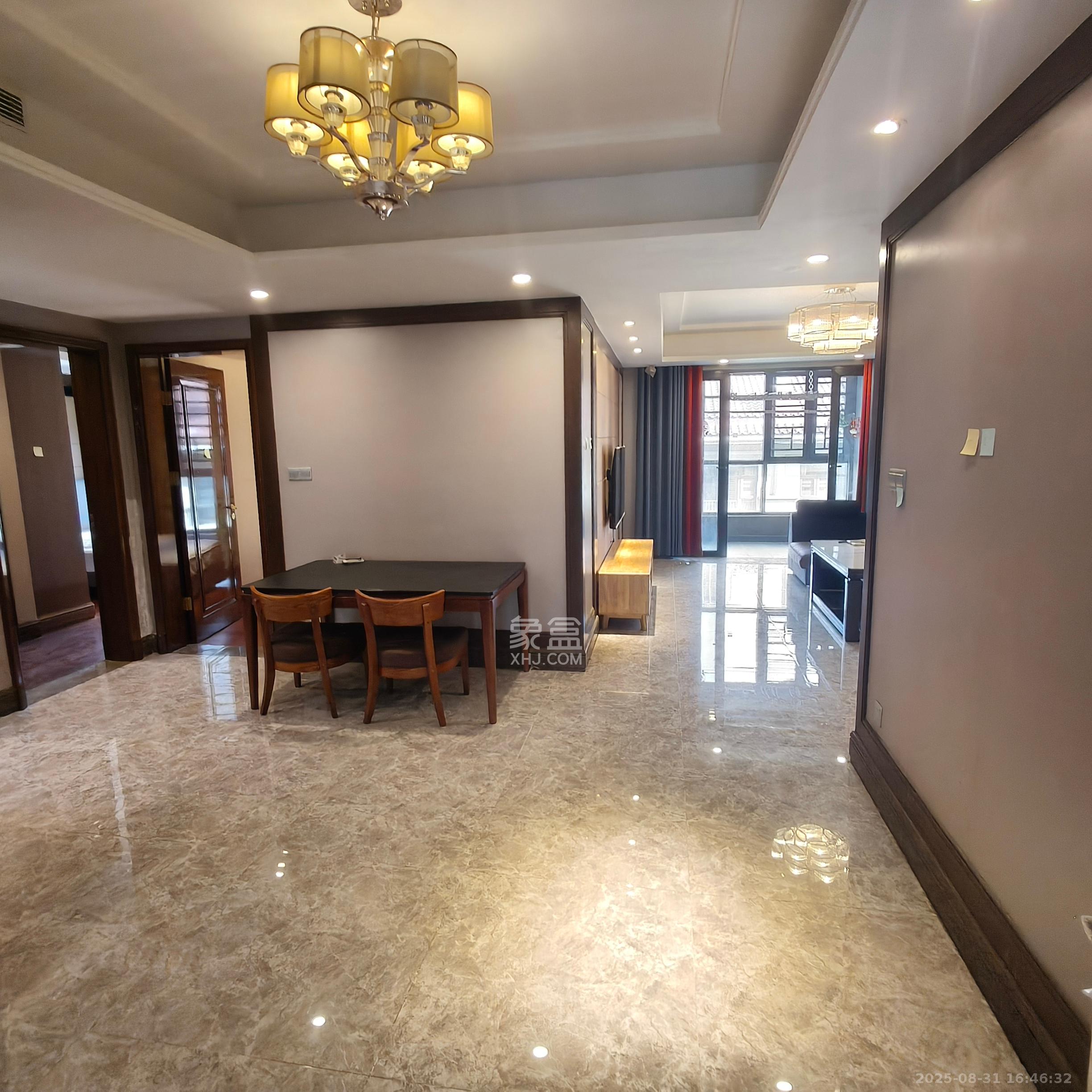 恒大御景天下城一期 3室2厅2卫 2700.0元/月 恒大御景天下城一期 3室2厅2卫 2700.0元/月室内图