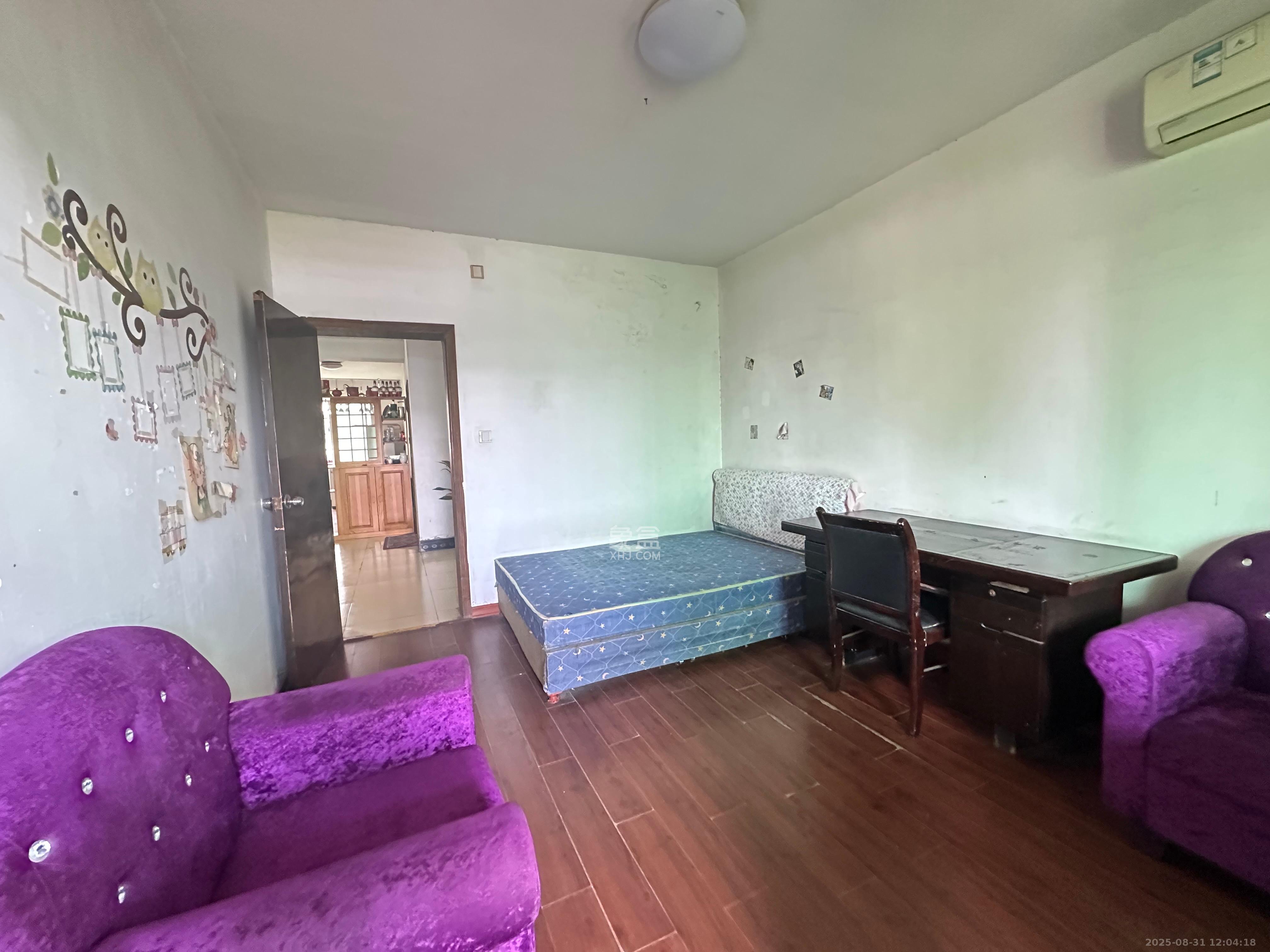 中南汽车世界  2室2厅1卫    1000.0元/月室内图