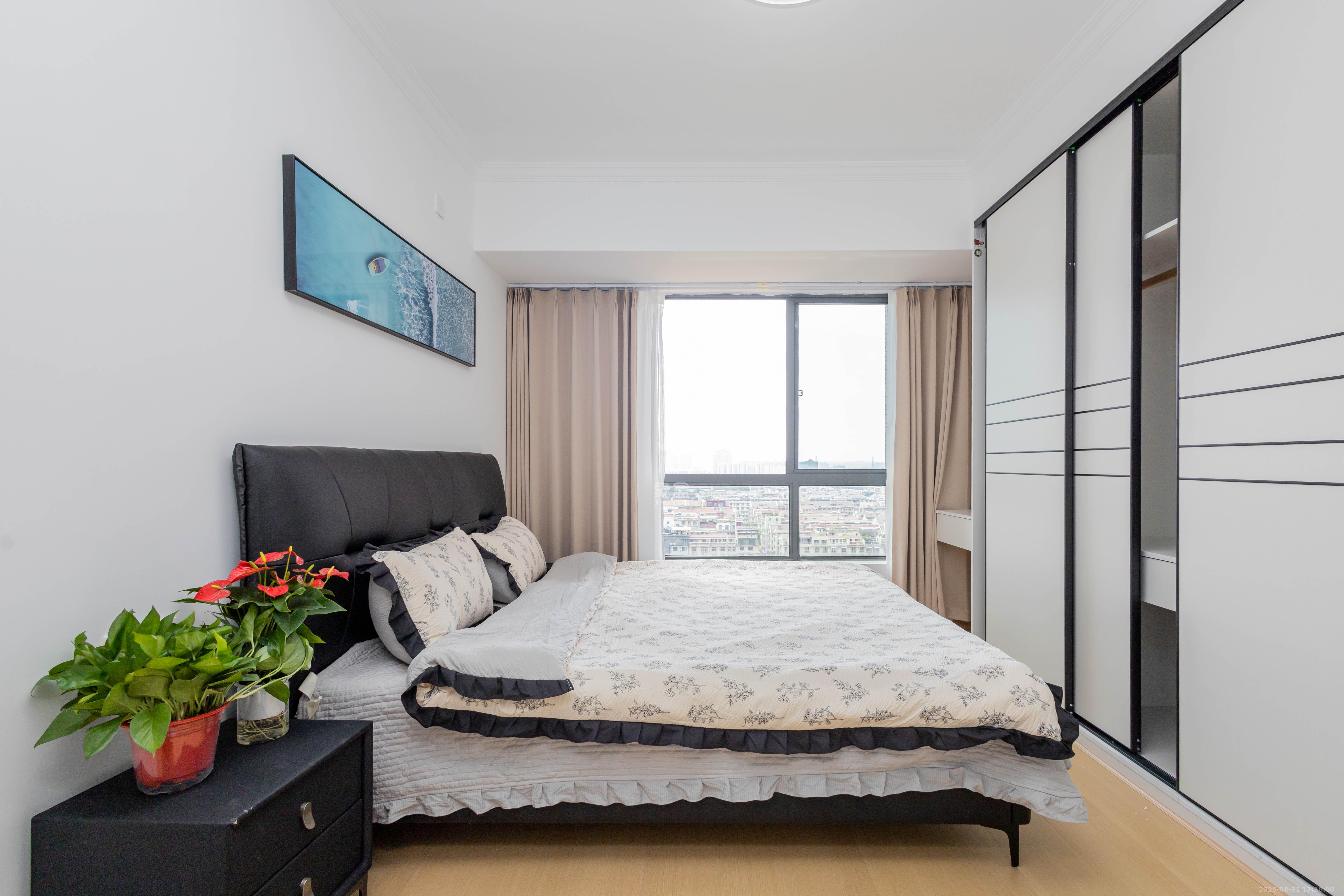 海德公园  4室2厅2卫    86.8万 海德公园  4室2厅2卫    86.8万卧室