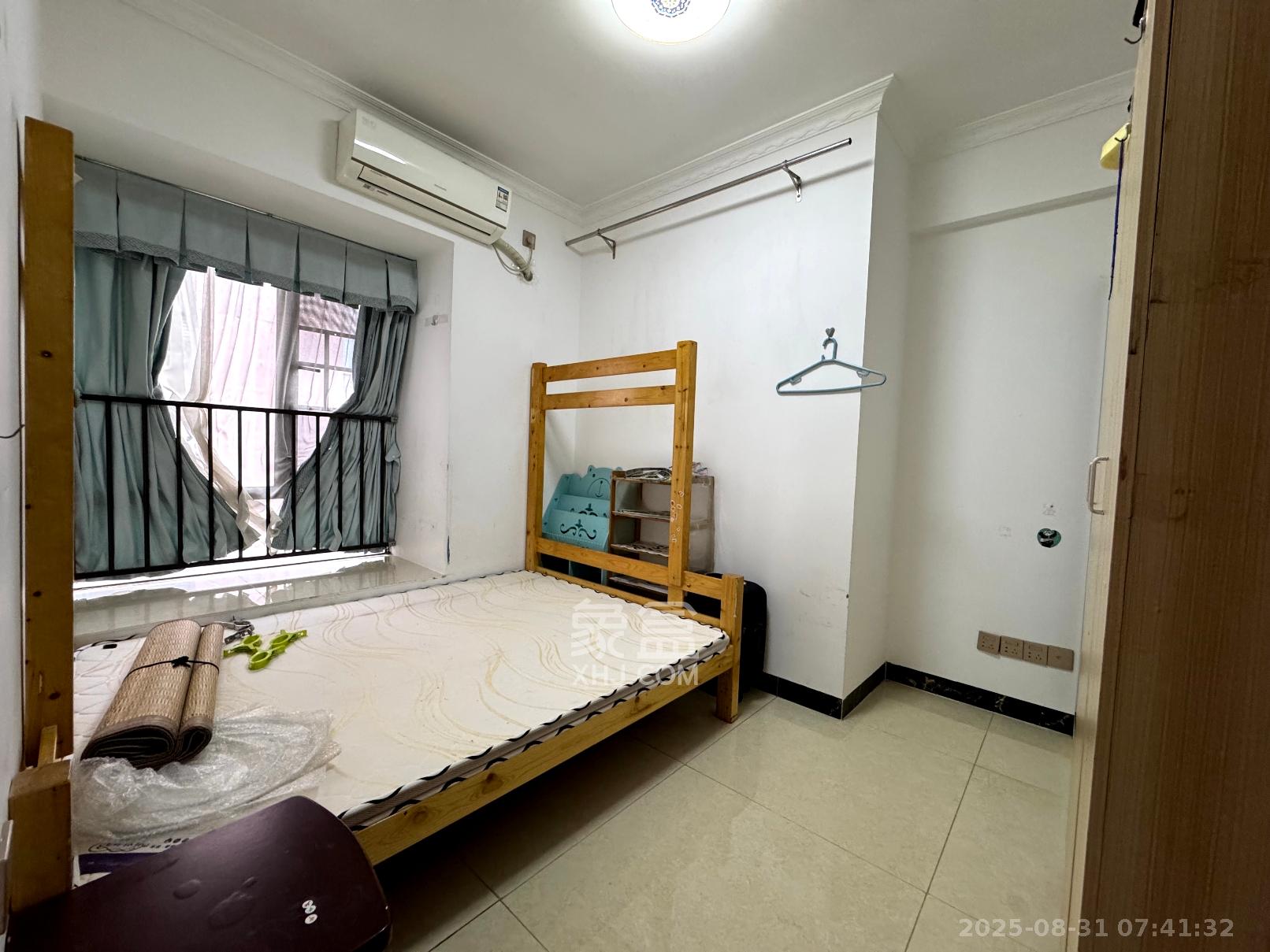 汇金城/嘉华城(二期、三期) 3室2厅2卫 2300.0元/月 汇金城/嘉华城(二期、三期) 3室2厅2卫 2300.0元/月室内图