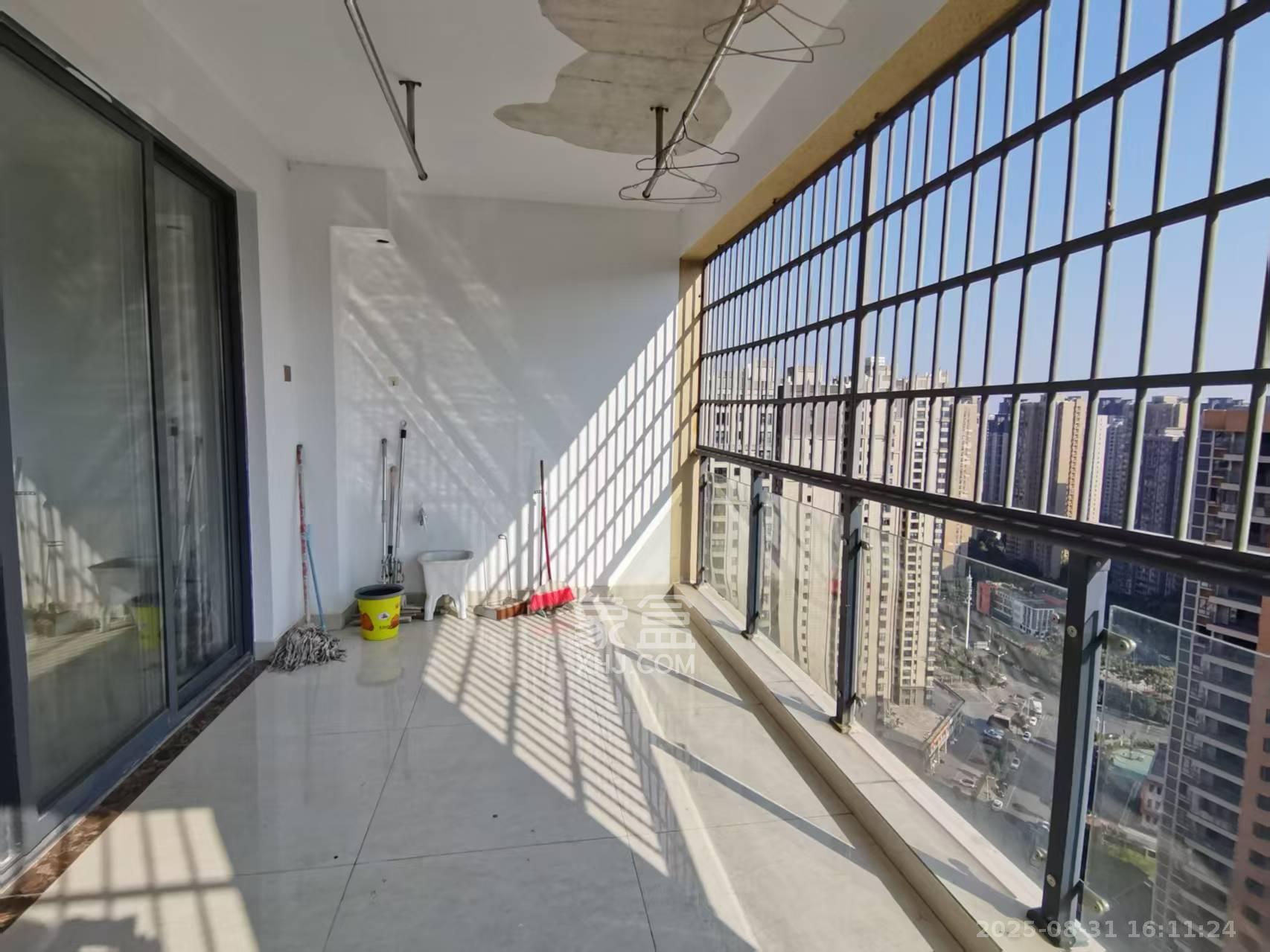 明发国际城 2室2厅1卫 1900.0元/月 明发国际城 2室2厅1卫 1900.0元/月室内图