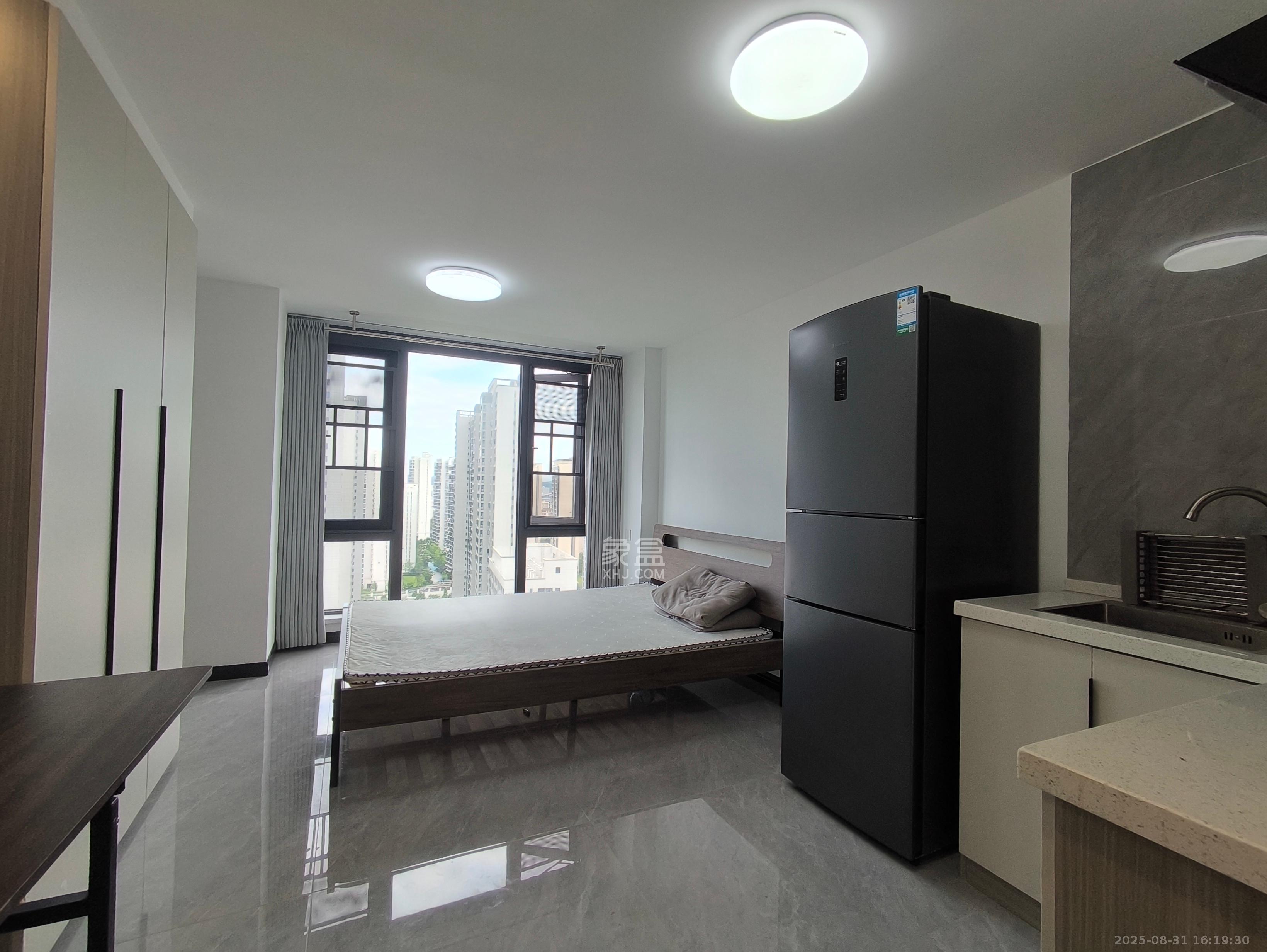 清控湖山雅居北区 1室1厅1卫 1300.0元/月 清控湖山雅居北区 1室1厅1卫 1300.0元/月室内图