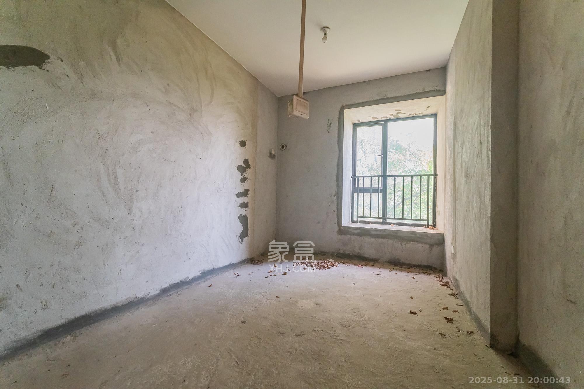 松雅湖金岸  3室2厅1卫    118.0万其他