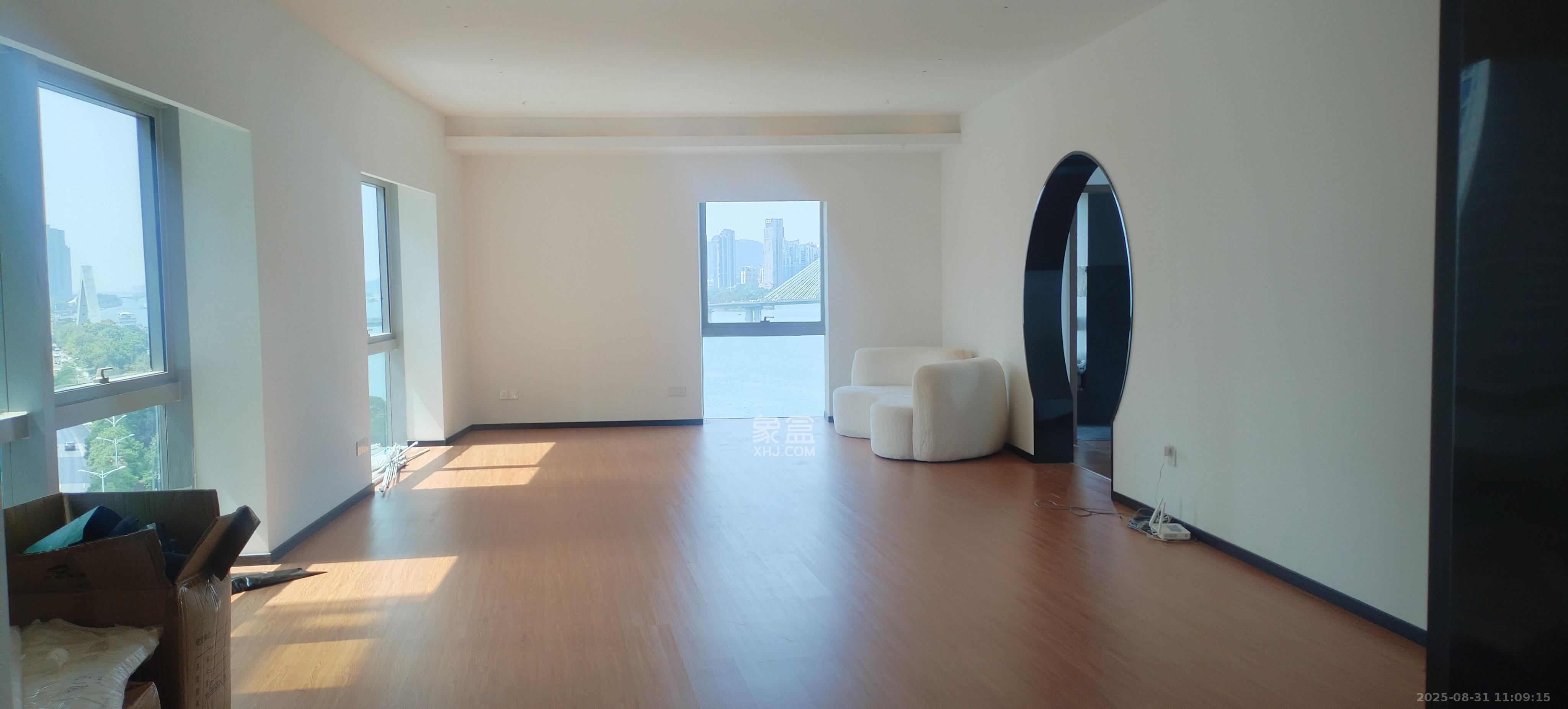 北辰定江洋  3室2厅2卫    8000.0元/月 北辰定江洋  3室2厅2卫    8000.0元/月