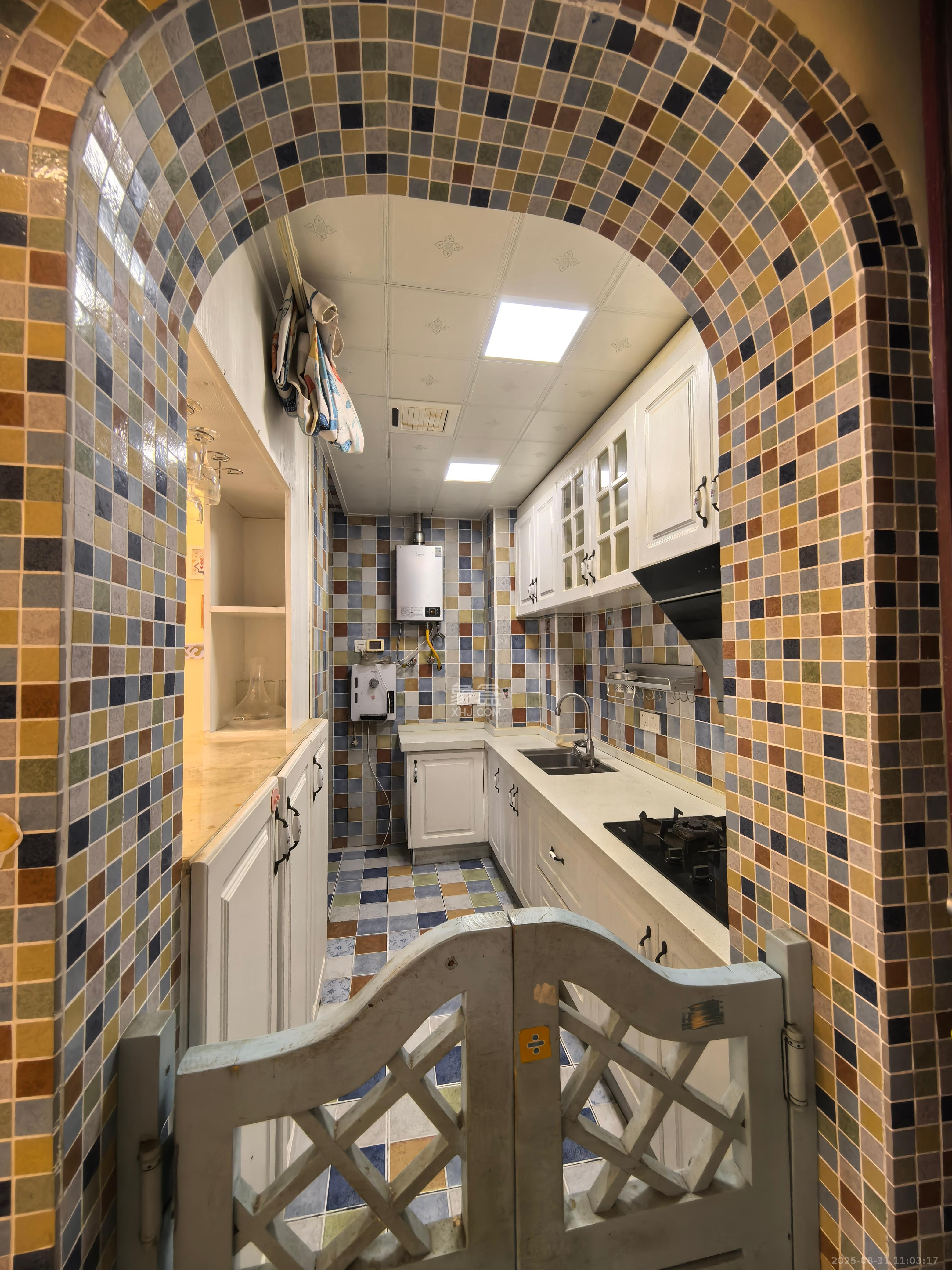 芙蓉万国城MOMA(卓越汇富苑) 3室2厅1卫 2000.0元/月 芙蓉万国城MOMA(卓越汇富苑) 3室2厅1卫 2000.0元/月室内图