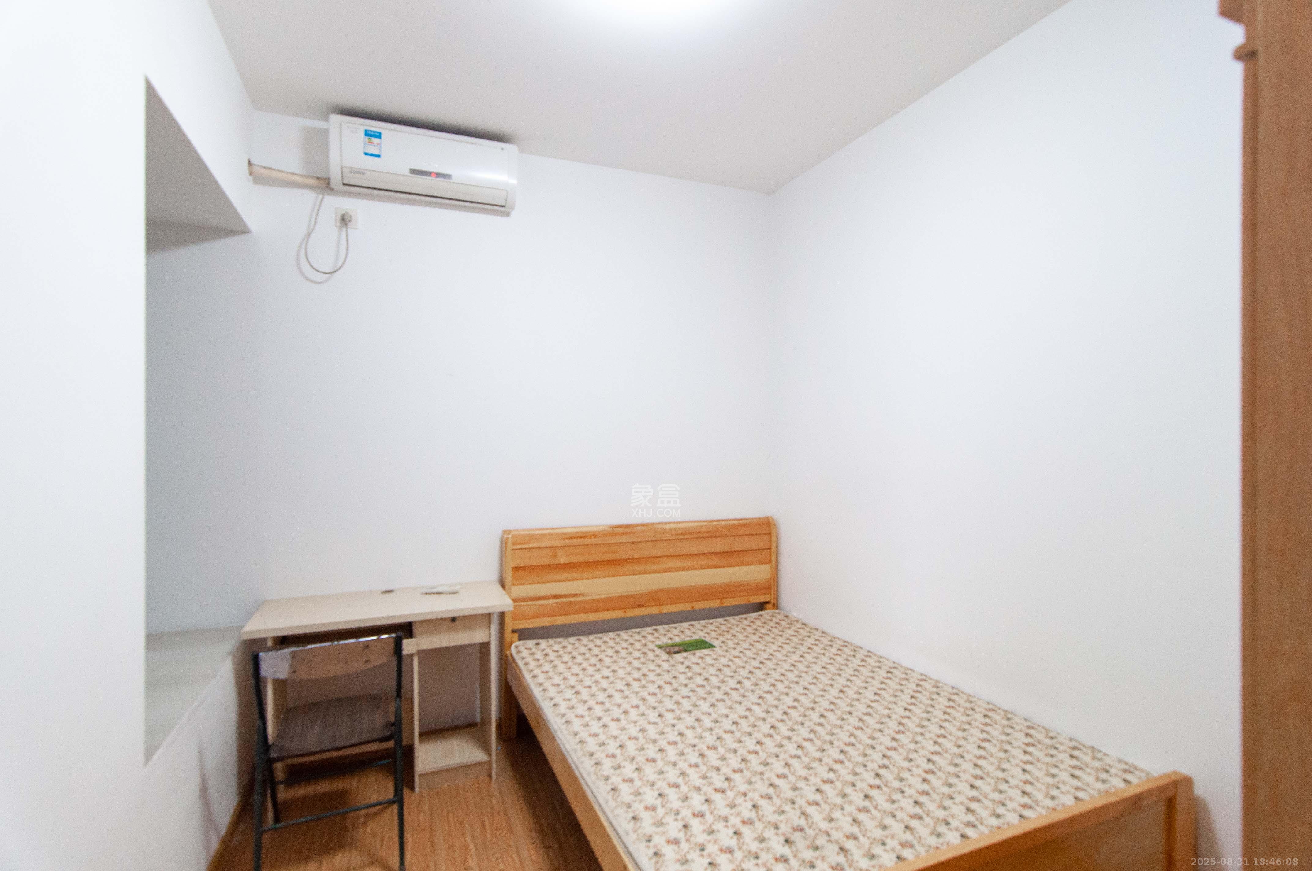 中海梅溪湖壹号  3室2厅1卫    125.0万 中海梅溪湖壹号  3室2厅1卫    125.0万其他