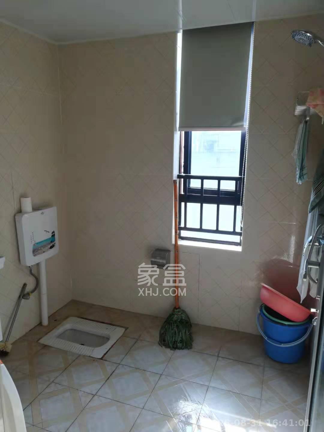 荣悦台  2室2厅1卫    3200.0元/月室内图