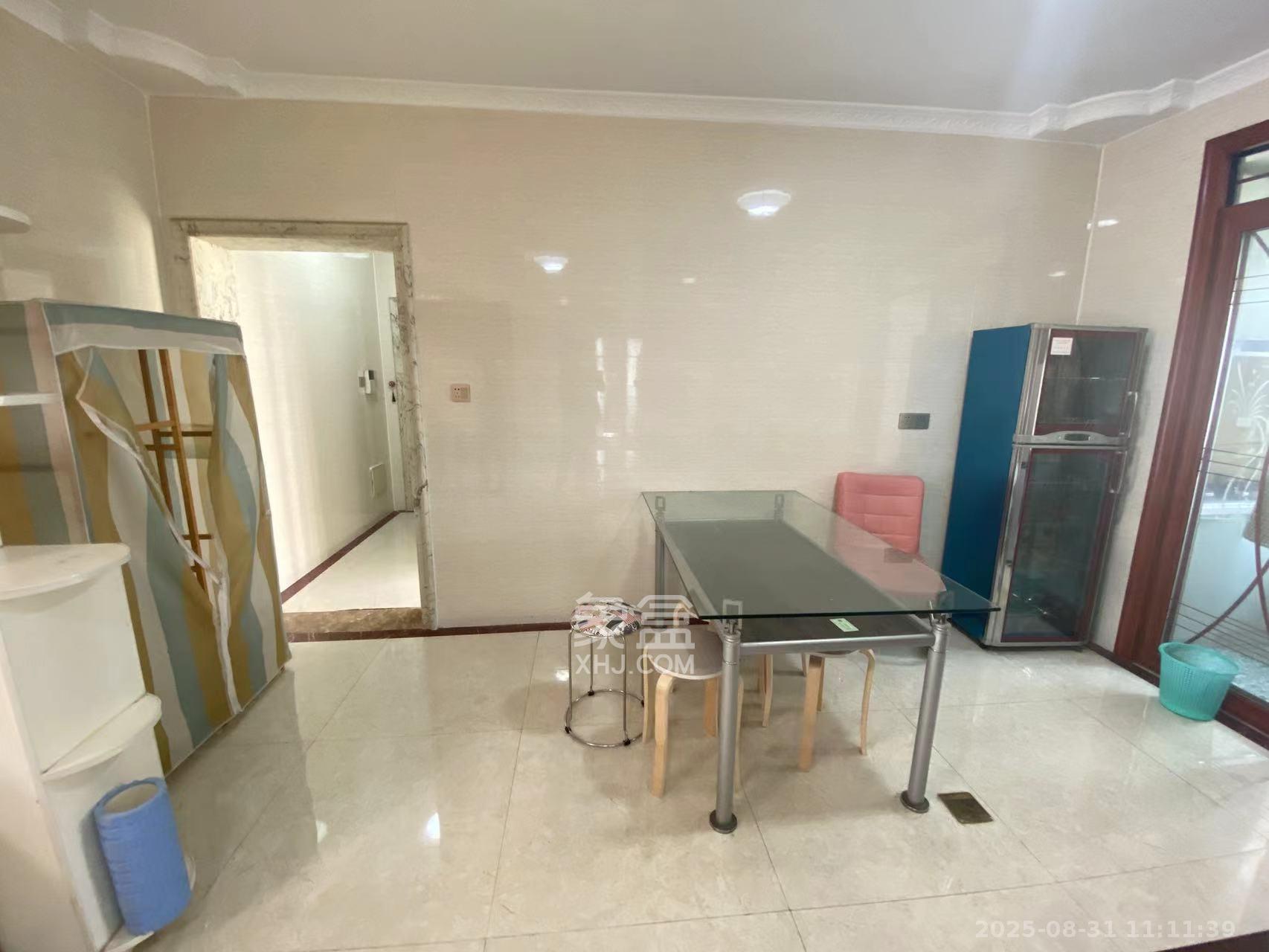 嘉宇盛世华章  3室2厅2卫    3000.0元/月 嘉宇盛世华章  3室2厅2卫    3000.0元/月室内图