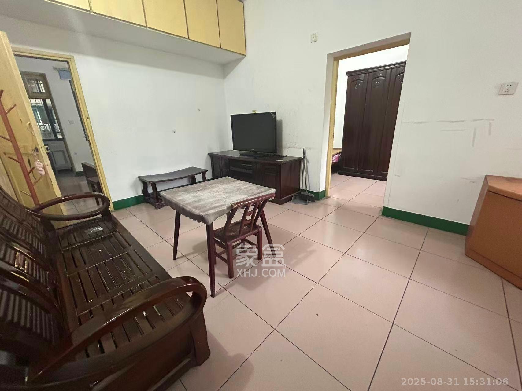 四星客车厂(四星小区) 2室1厅1卫 1100.0元/月 四星客车厂(四星小区) 2室1厅1卫 1100.0元/月室内图