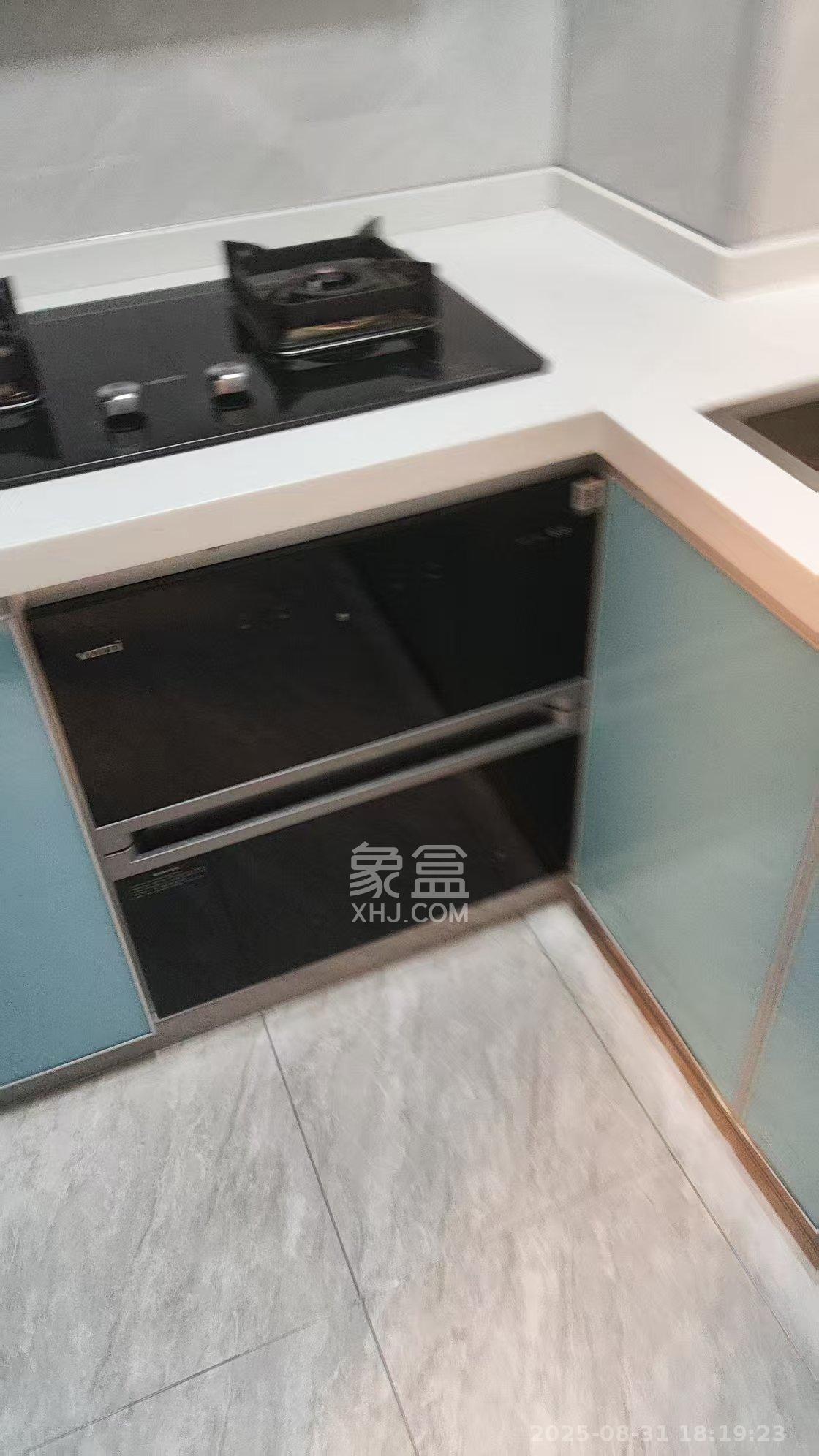 新城悦隽公园  2室1厅1卫    1800.0元/月室内图