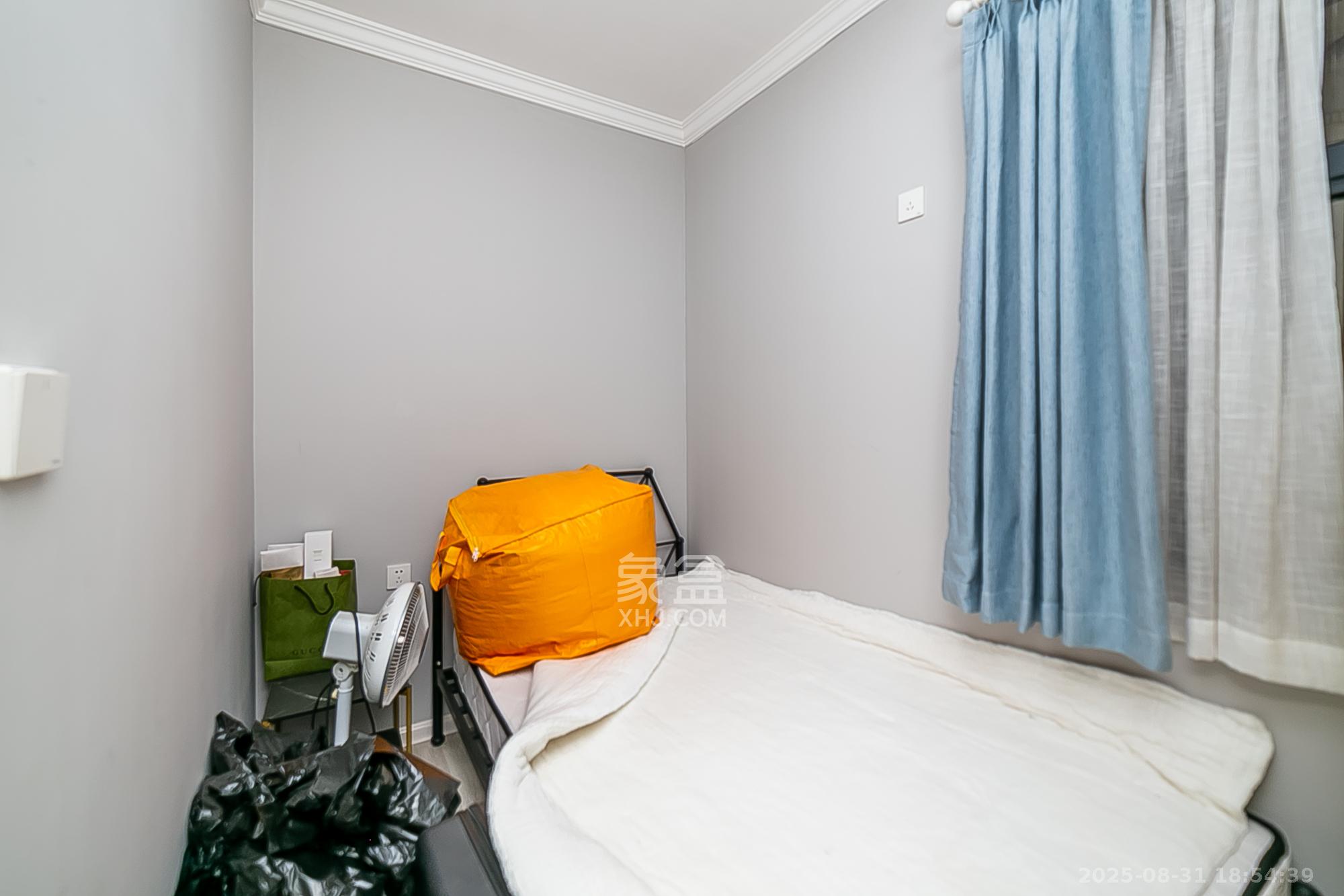 长盛岚庭  3室2厅1卫    95.0万 长盛岚庭  3室2厅1卫    95.0万卧室