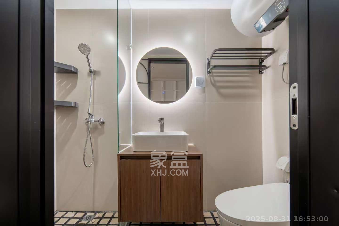 建发养云  1室0厅0卫    3800.0元/月 建发养云  1室0厅0卫    3800.0元/月室内图