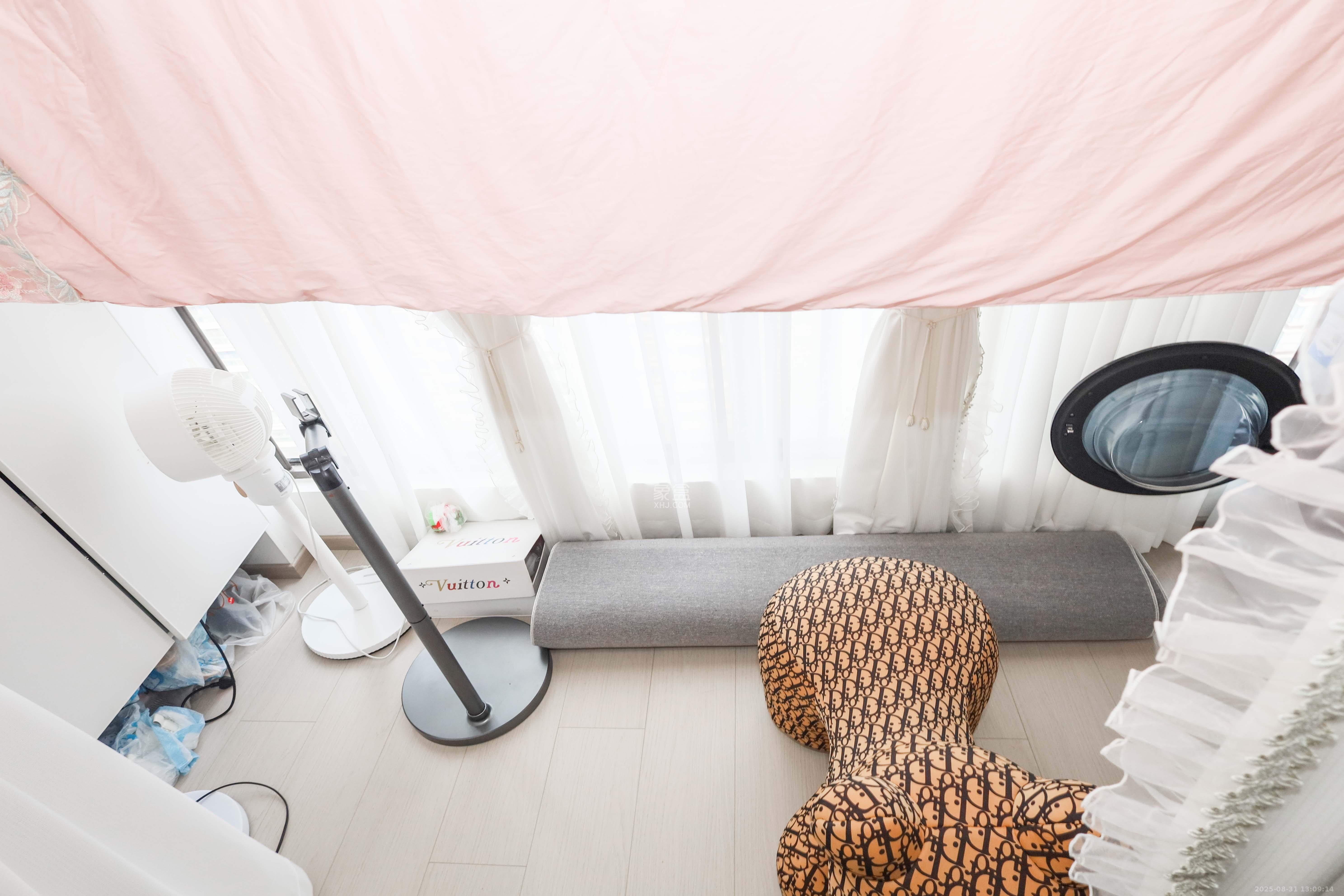 罗马国际公寓  1室1厅1卫    35.0万 罗马国际公寓  1室1厅1卫    35.0万阳台