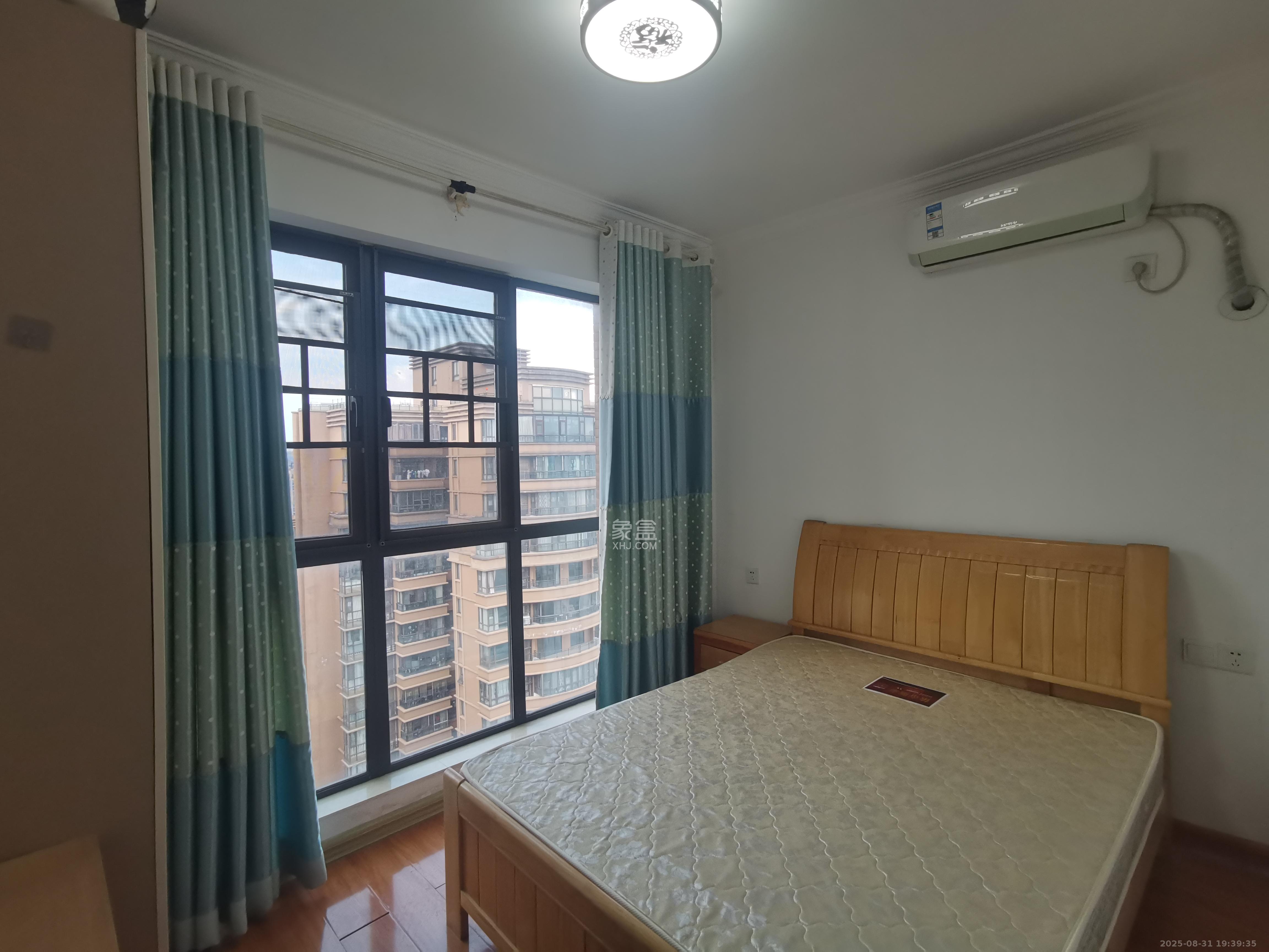 武广美誉  3室2厅1卫    2200.0元/月室内图