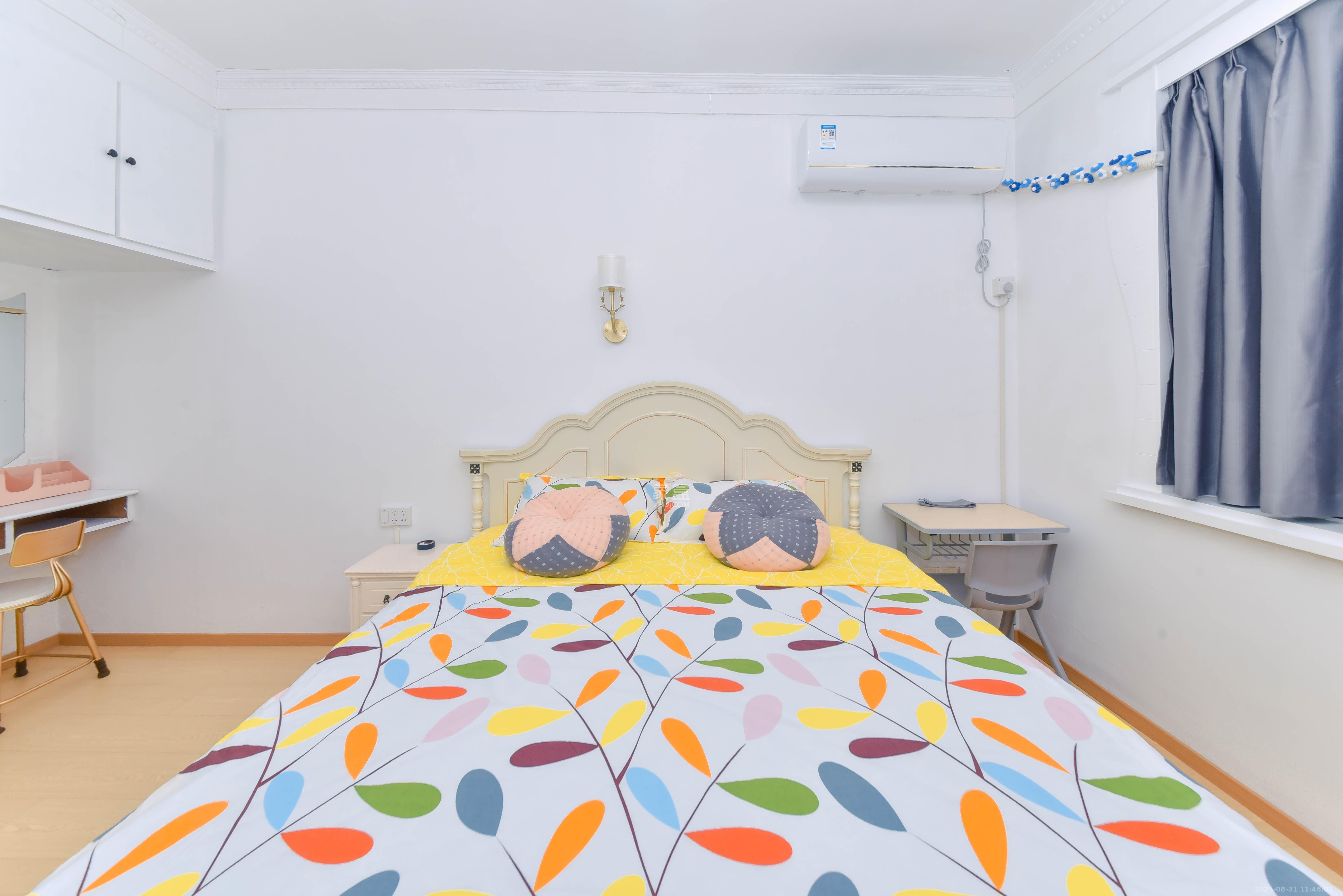 湘农桥社区 3室2厅1卫 3000.0元/月 湘农桥社区 3室2厅1卫 3000.0元/月室内图