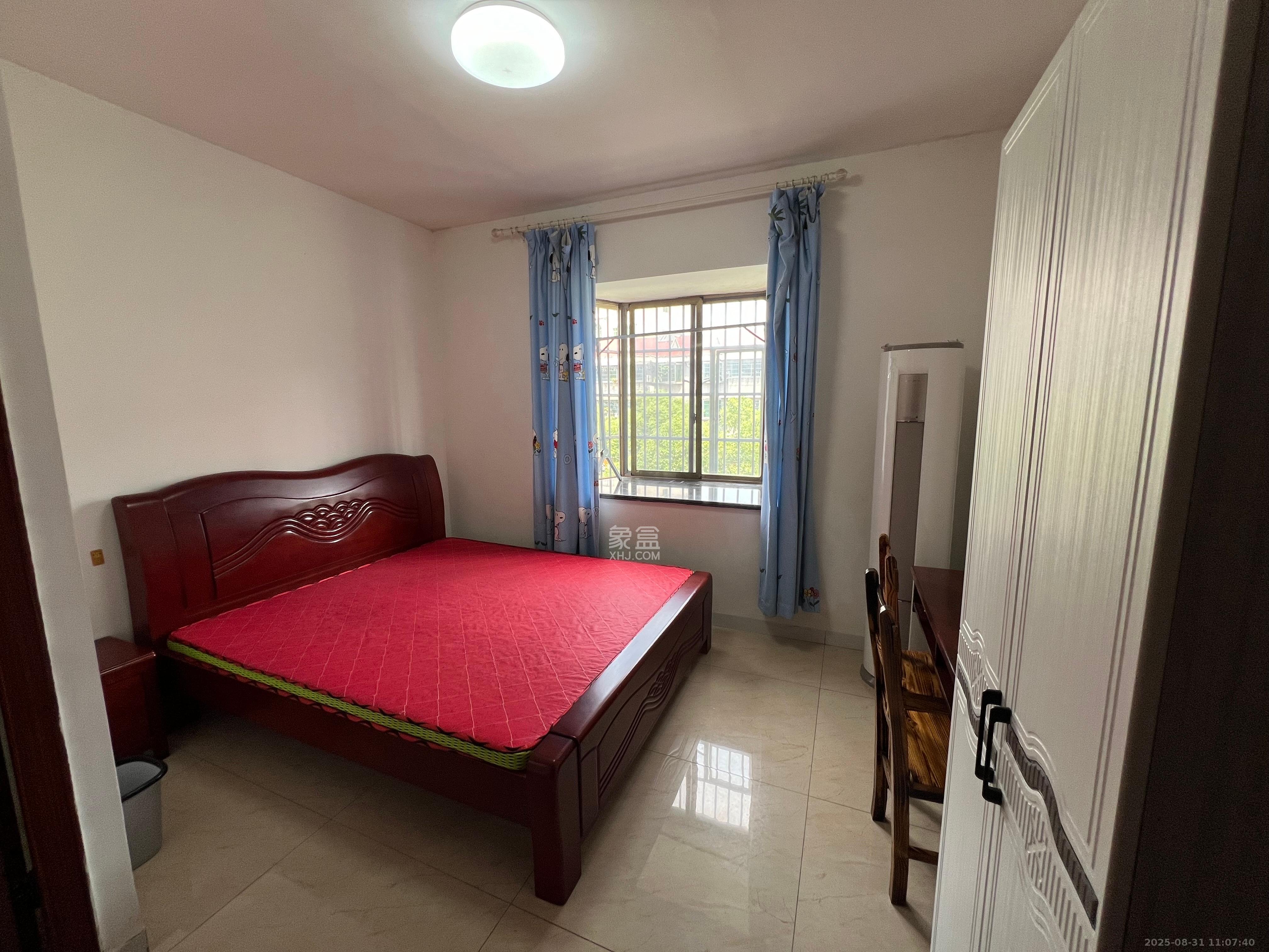 岳北社区  1室1厅1卫    1600.0元/月 岳北社区  1室1厅1卫    1600.0元/月室内图