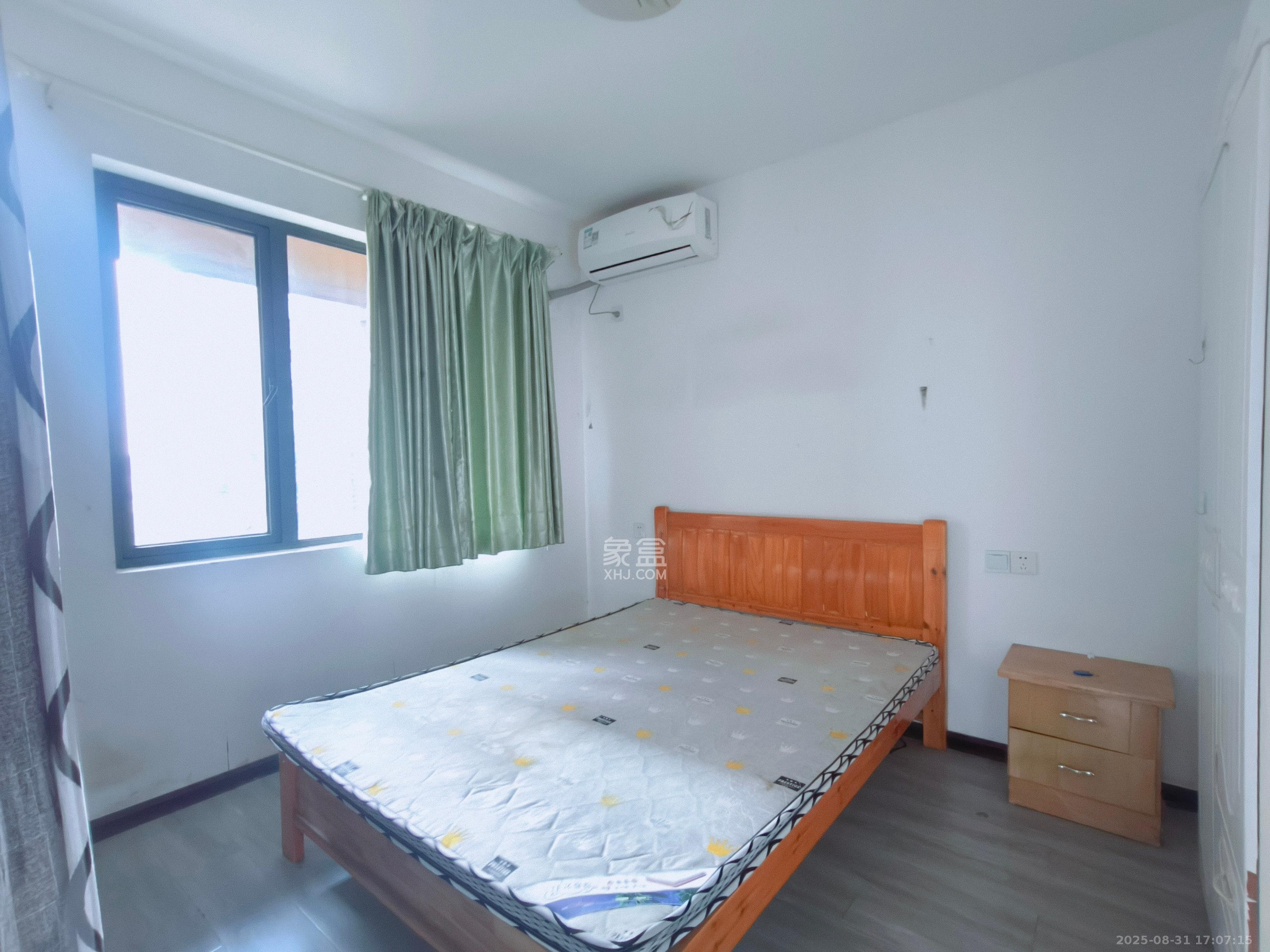 卢浮原著 3室2厅2卫 2300.0元/月 卢浮原著 3室2厅2卫 2300.0元/月室内图