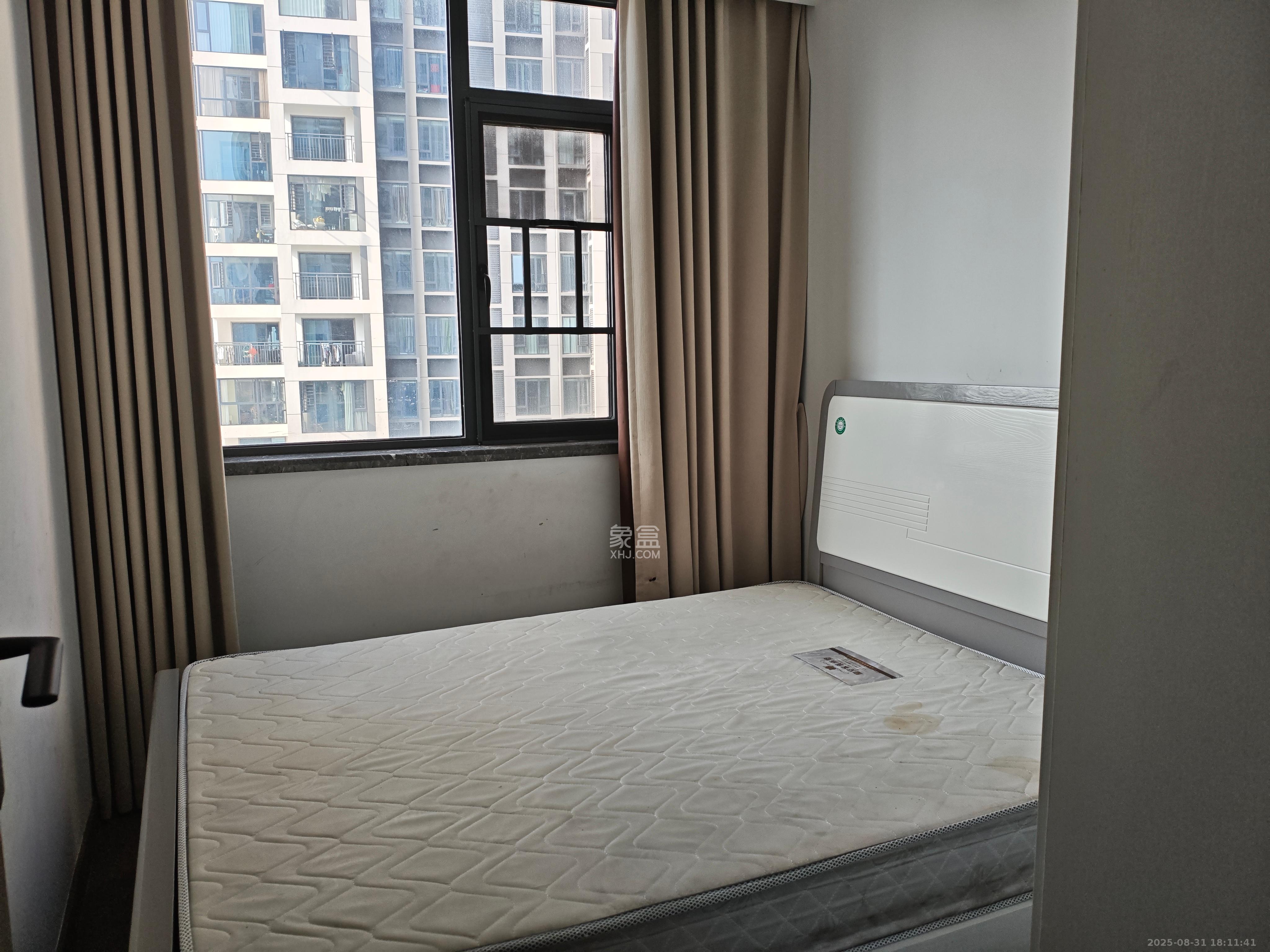 梅溪枫林  4室2厅2卫    3500.0元/月 梅溪枫林  4室2厅2卫    3500.0元/月室内图