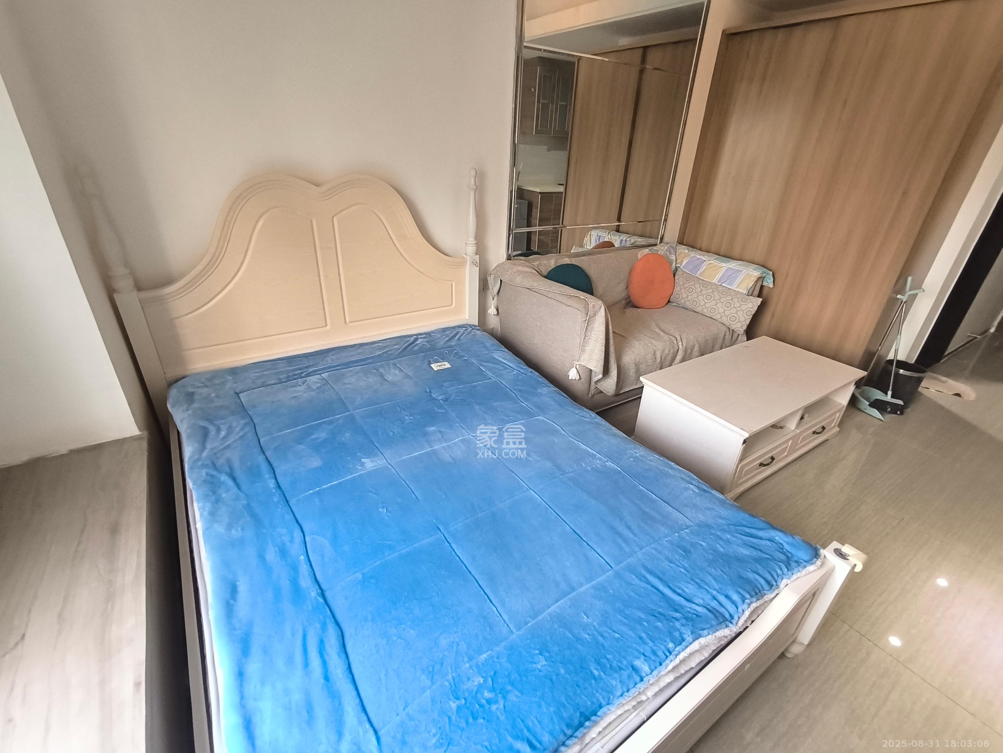 恒大国际广场  1室1厅1卫    1500.0元/月室内图