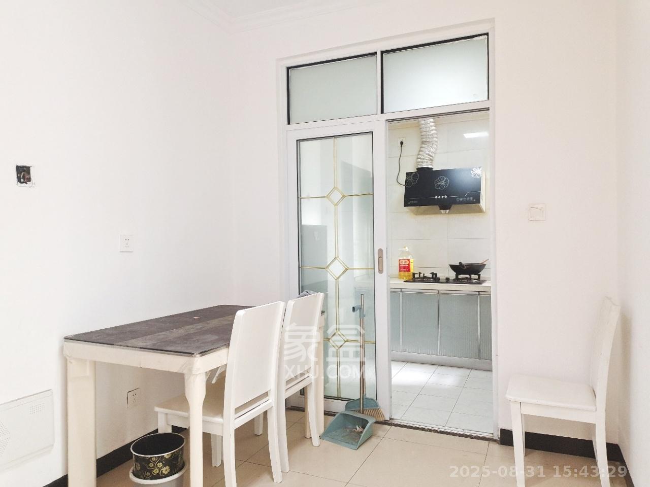 中南红领邦(红星嘉和苑) 3室2厅1卫 1900.0元/月 中南红领邦(红星嘉和苑) 3室2厅1卫 1900.0元/月室内图