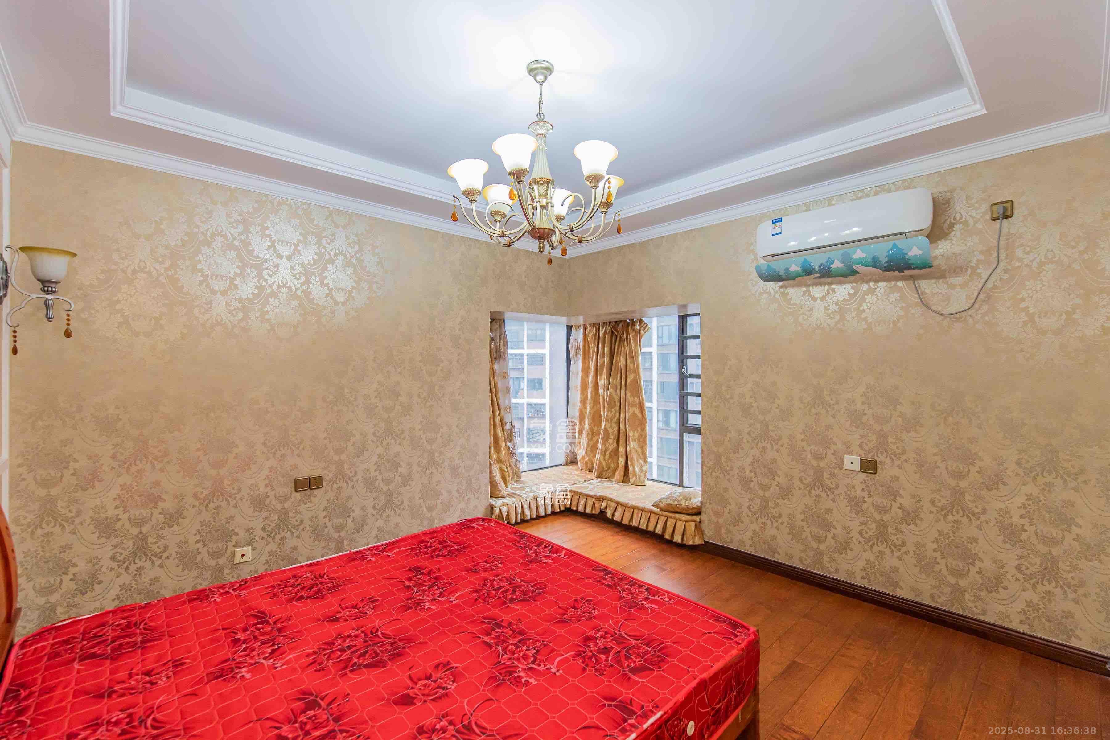 幸福里润城(幸福里二期) 3室2厅1卫 2300.0元/月 幸福里润城(幸福里二期) 3室2厅1卫 2300.0元/月室内图