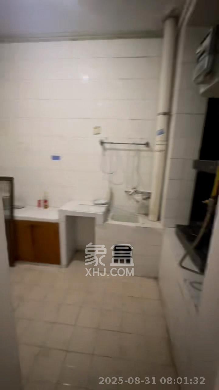 杏林小区  3室2厅1卫   1800.00元/月室内图