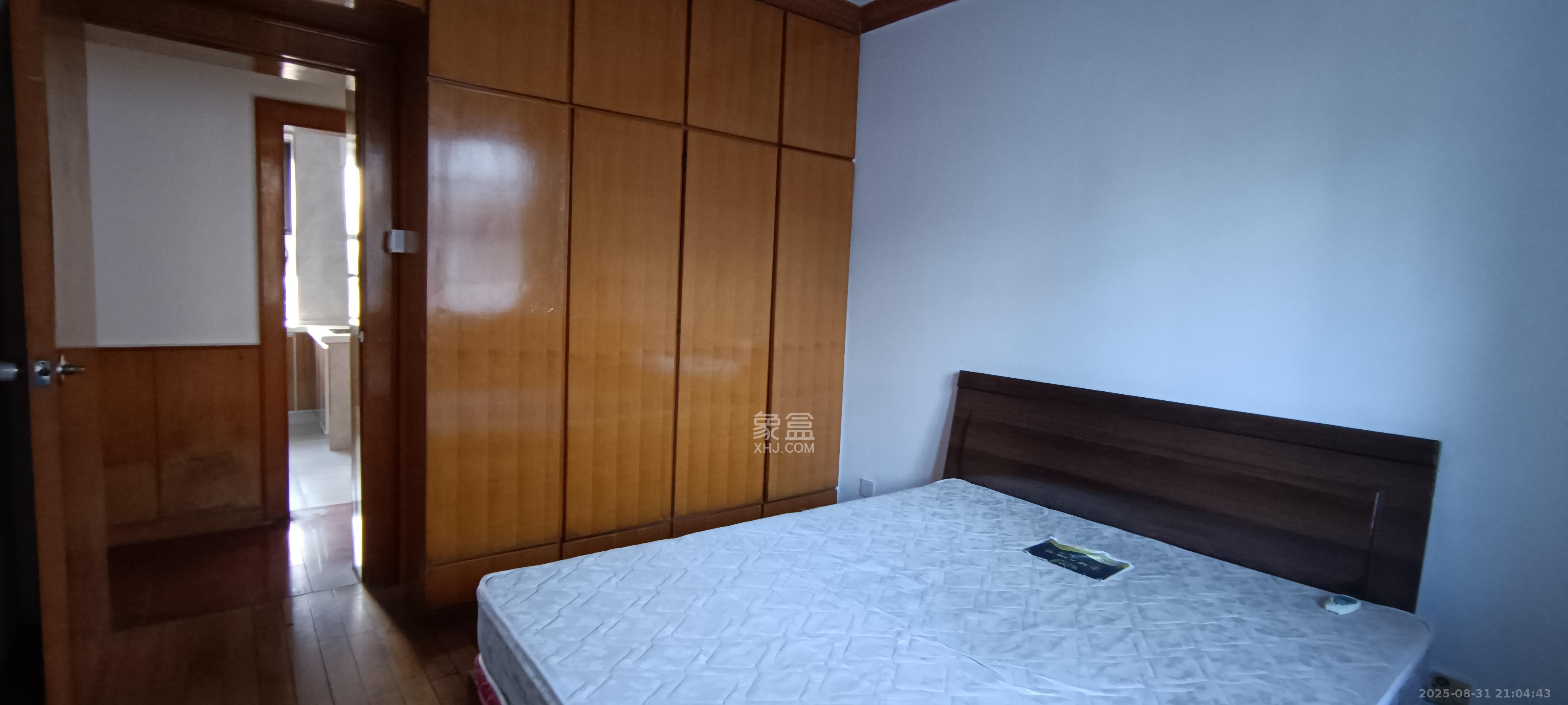 天心游路散盘 3室2厅1卫 1900.0元/月 天心游路散盘 3室2厅1卫 1900.0元/月室内图