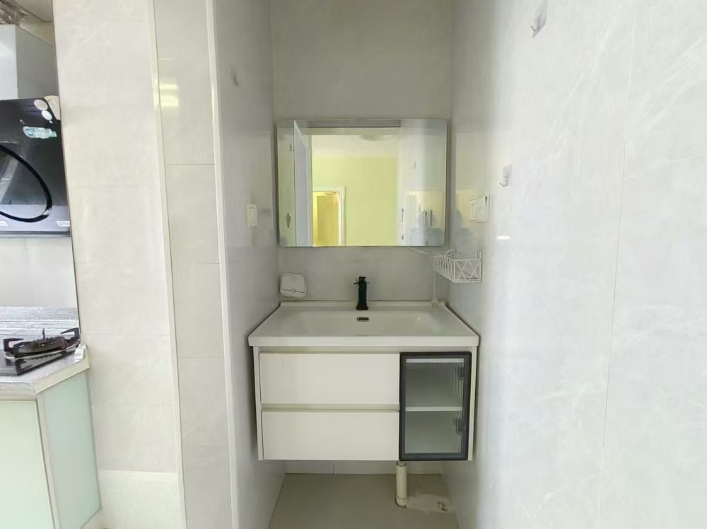 恒瑞雅园  1室1厅1卫    28.8万 恒瑞雅园  1室1厅1卫    28.8万室内图