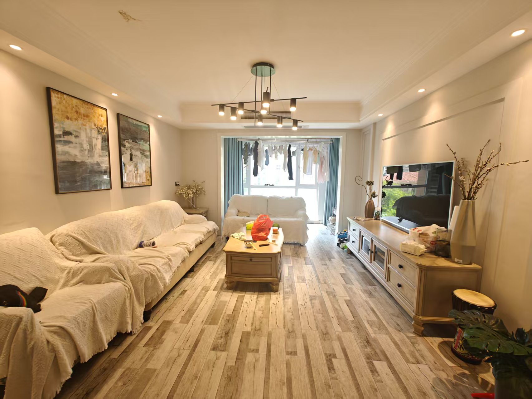 佳兆业金域天下二期 3室2厅2卫 68.0万 佳兆业金域天下二期 3室2厅2卫 68.0万室内图