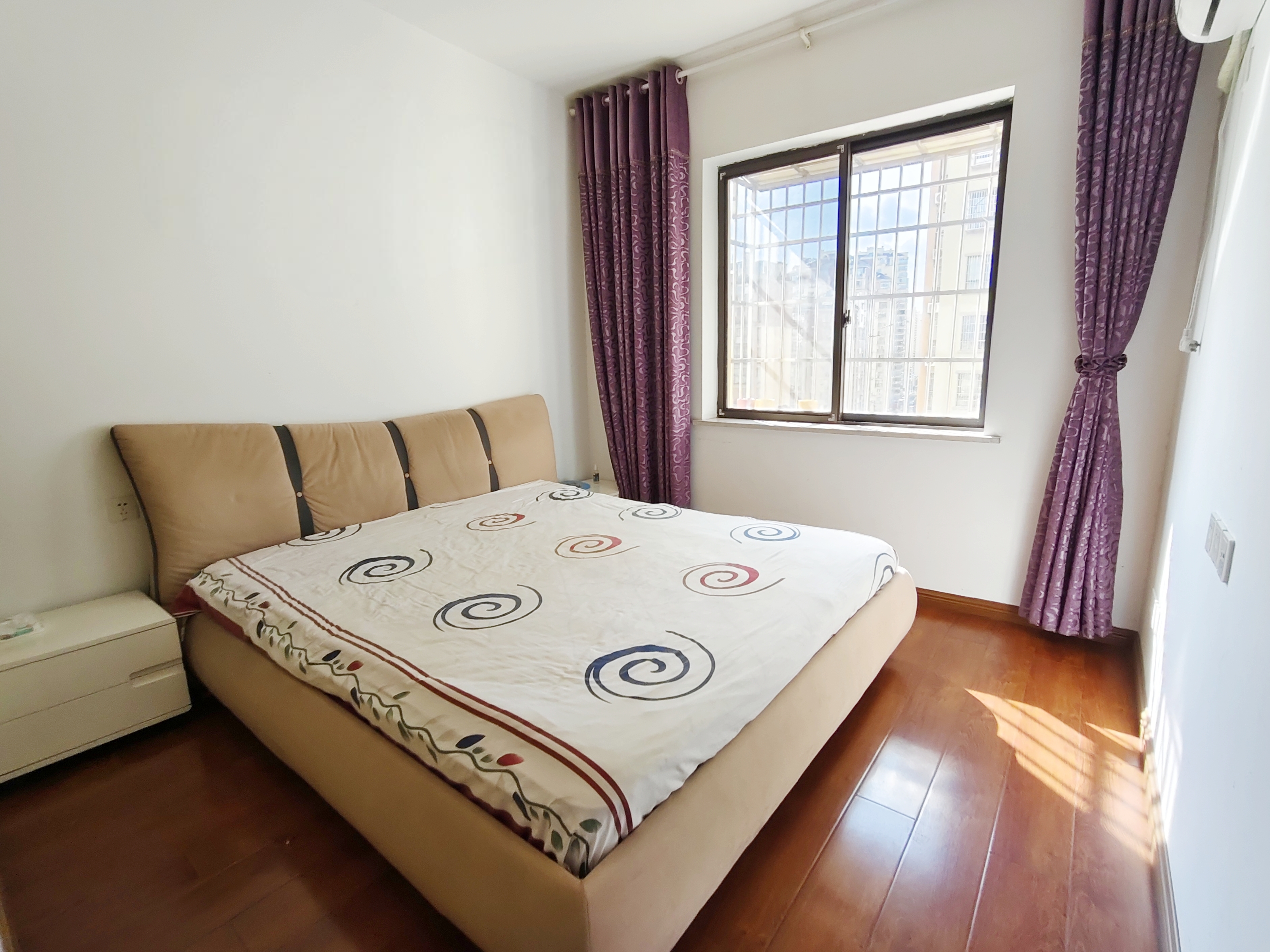 玫瑰名城橡树园 3室2厅2卫 53.8万 玫瑰名城橡树园 3室2厅2卫 53.8万室内图