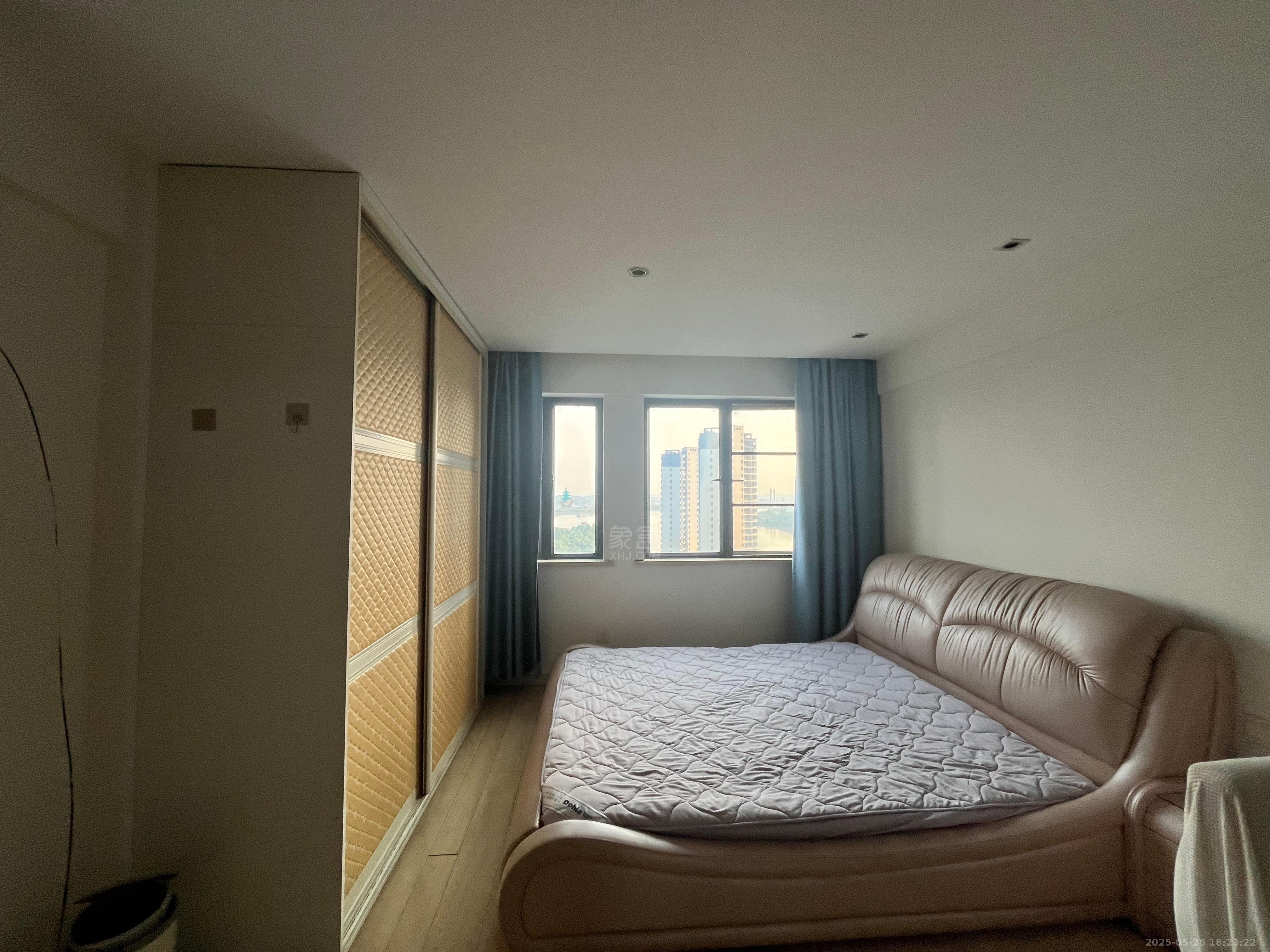 山水国际 1室1厅1卫 14.80万 山水国际 1室1厅1卫 14.80万室内图